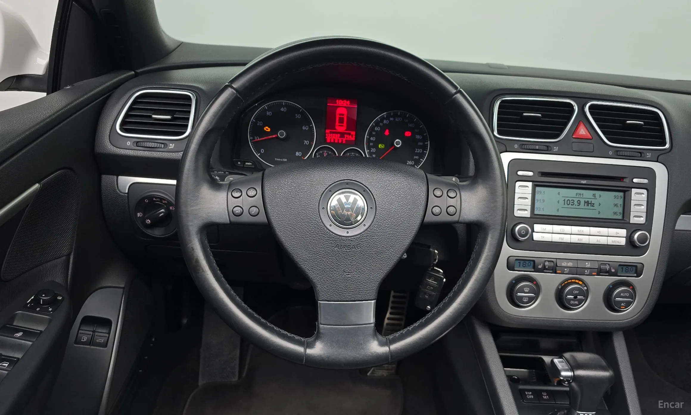 Volkswagen EOS превью 12