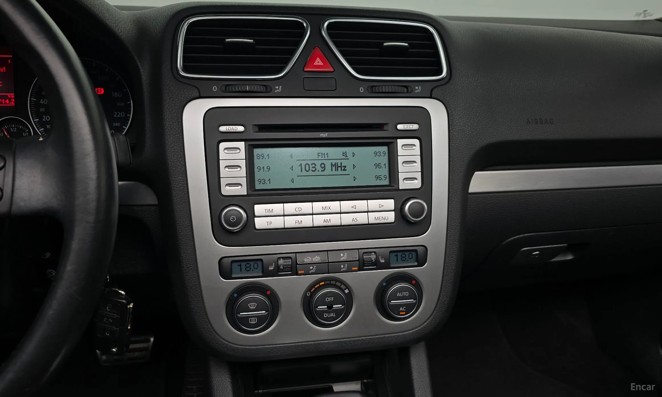 Volkswagen EOS превью 13