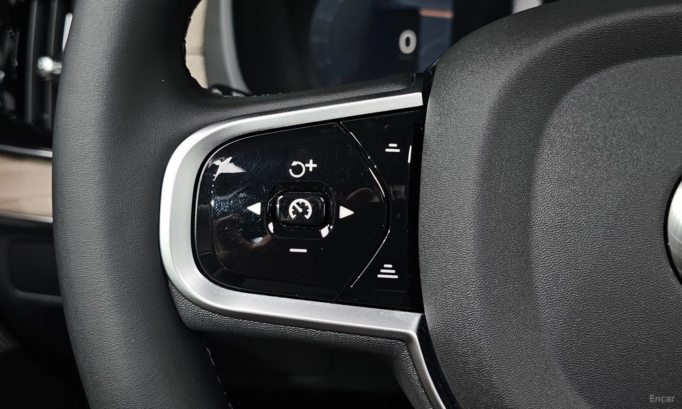 Volvo XC90 Gen 2 превью 13