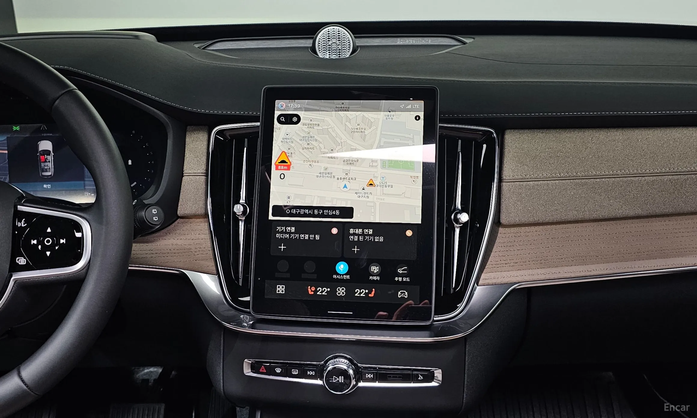 Volvo XC90 Gen 2 превью 14