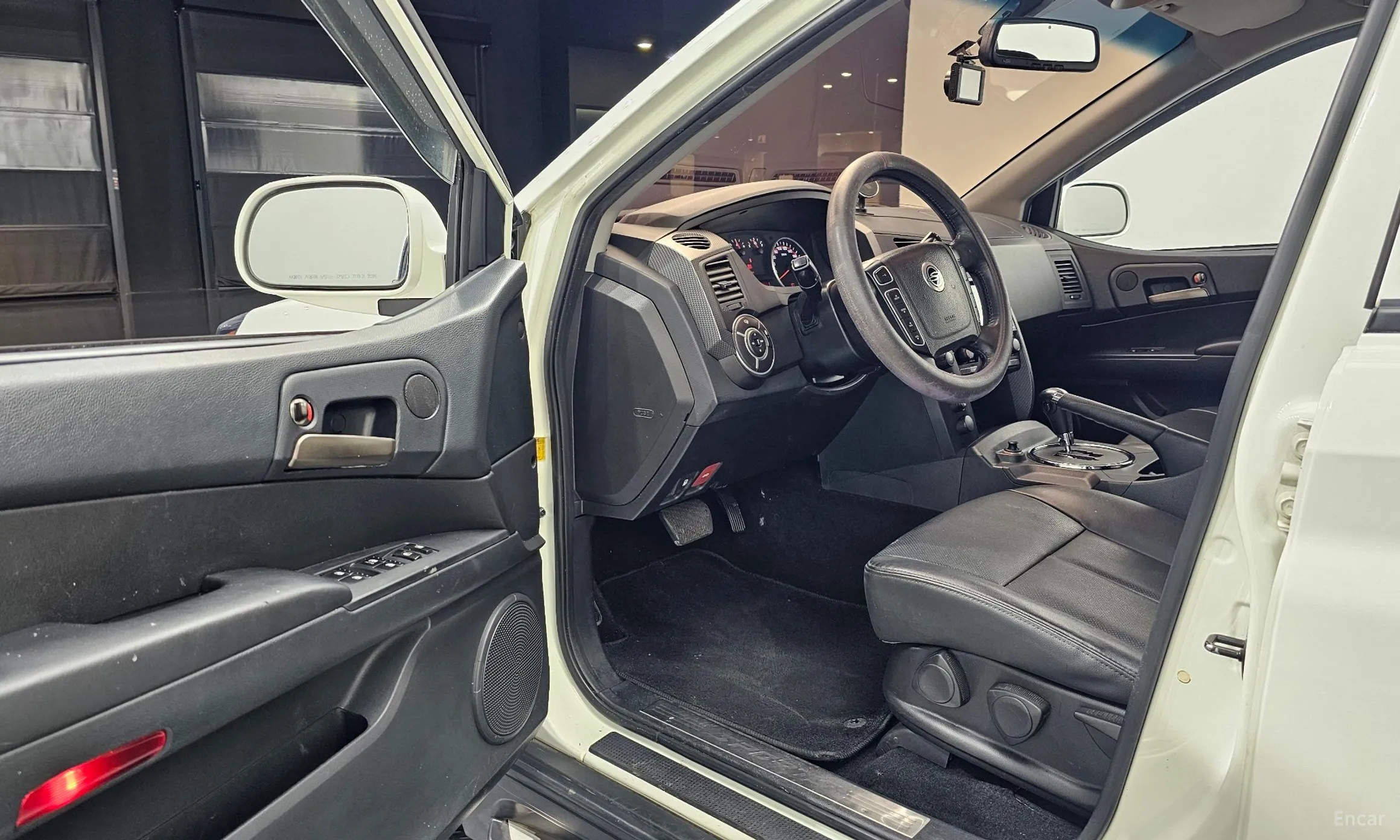 KG Mobility (SsangYong) Korando Sports превью 10