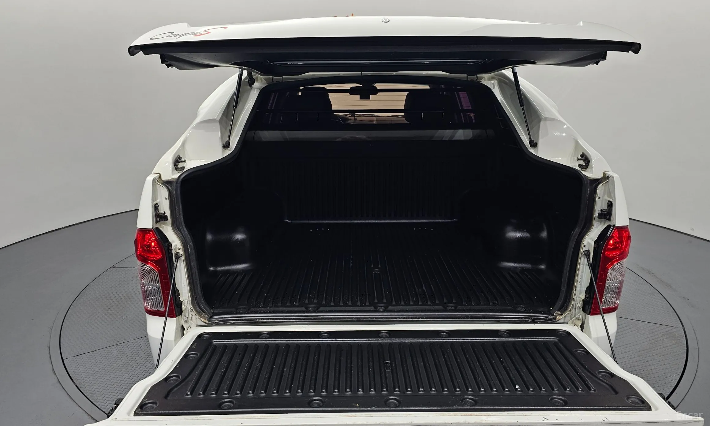 KG Mobility (SsangYong) Korando Sports превью 20