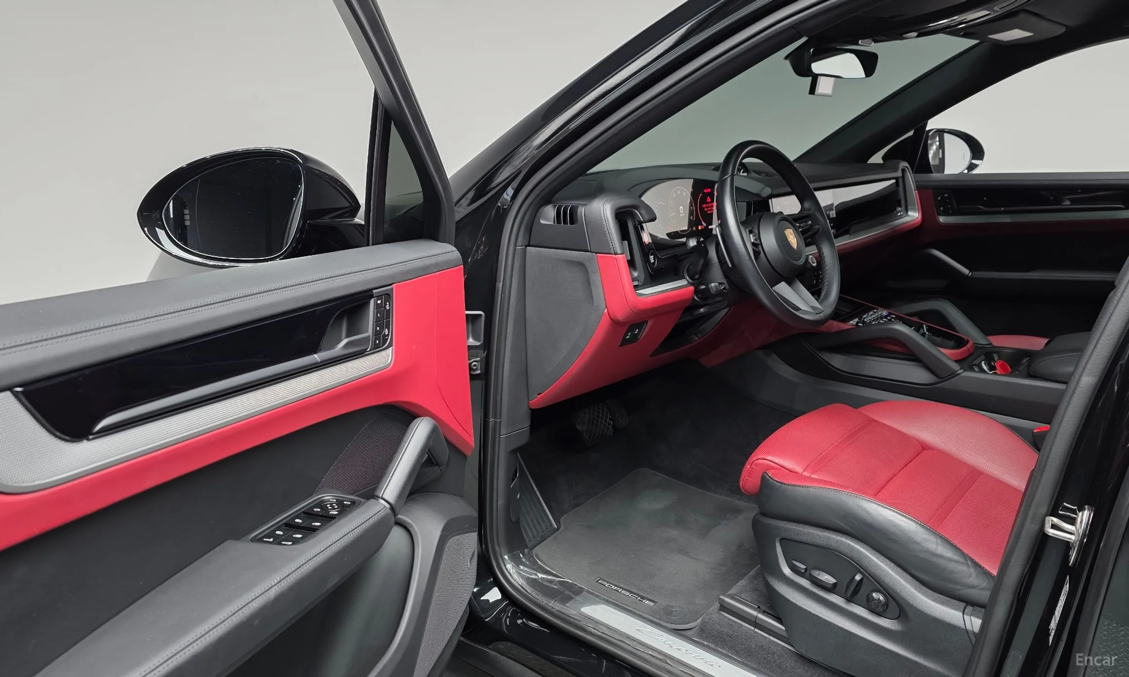 Porsche Cayenne (PO536) превью 10