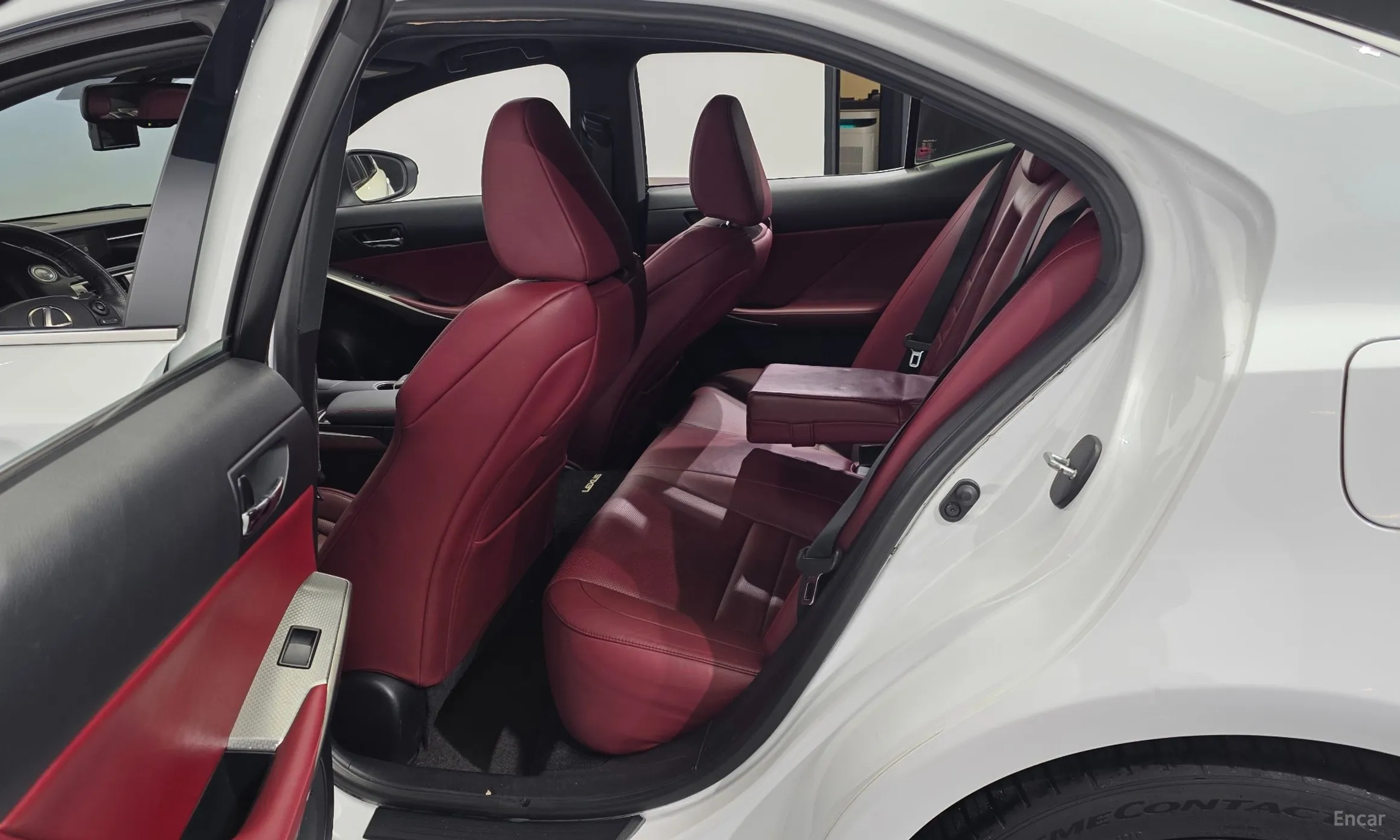Lexus New IS250 превью 11