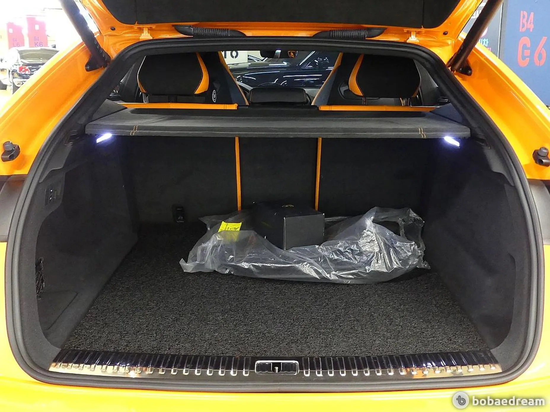 Lamborghini Urus превью 10