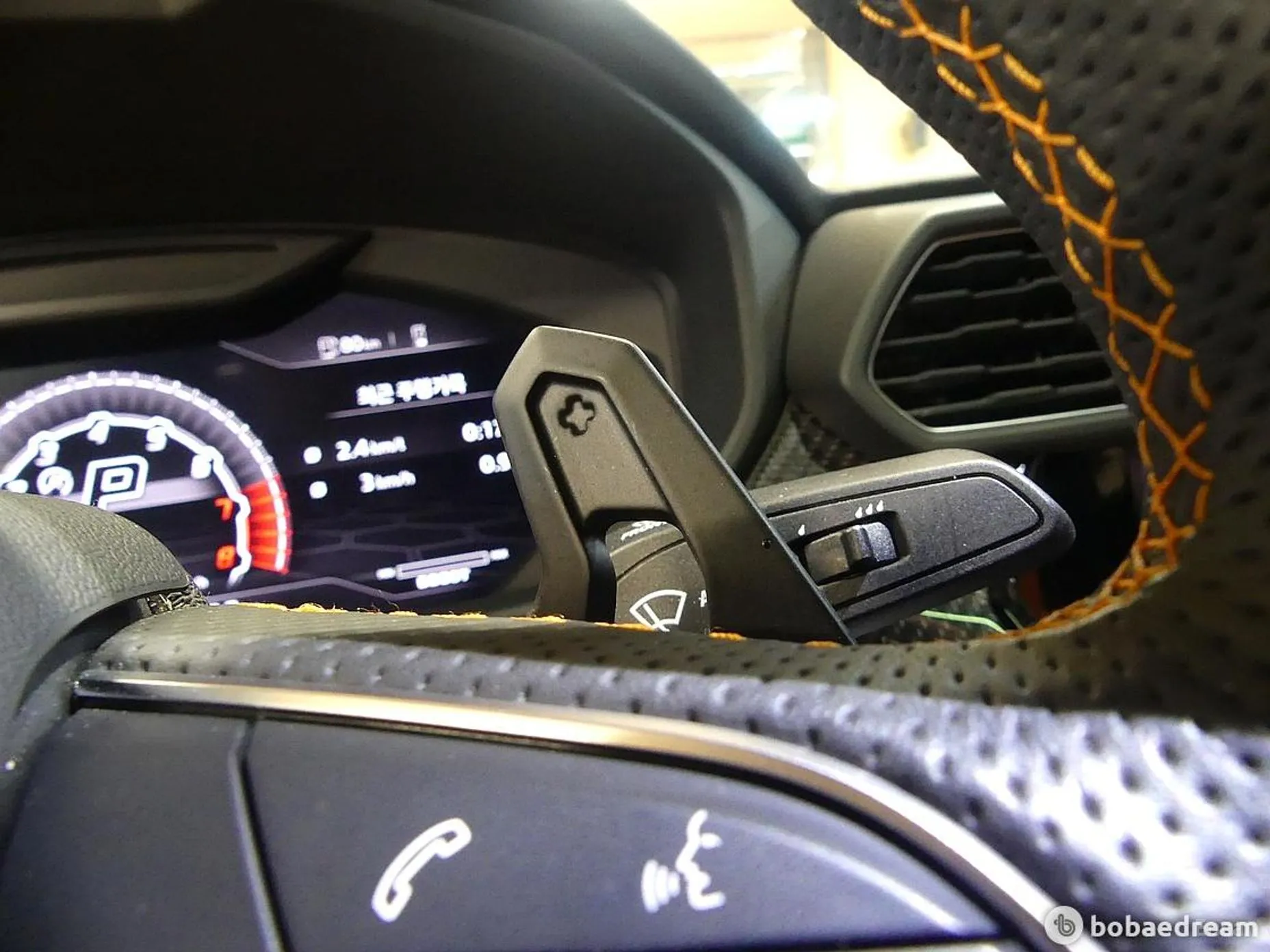 Lamborghini Urus превью 14