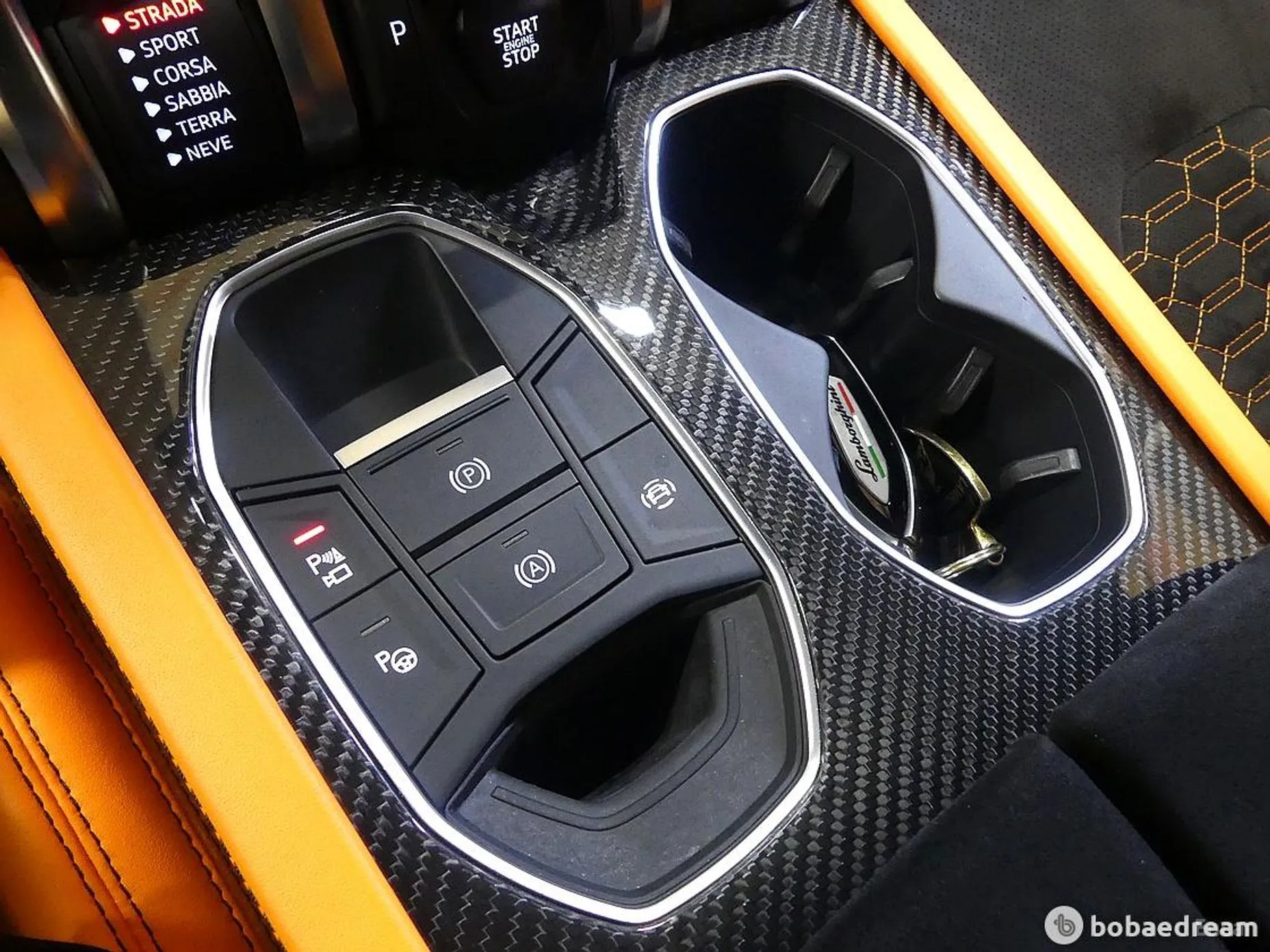 Lamborghini Urus превью 19