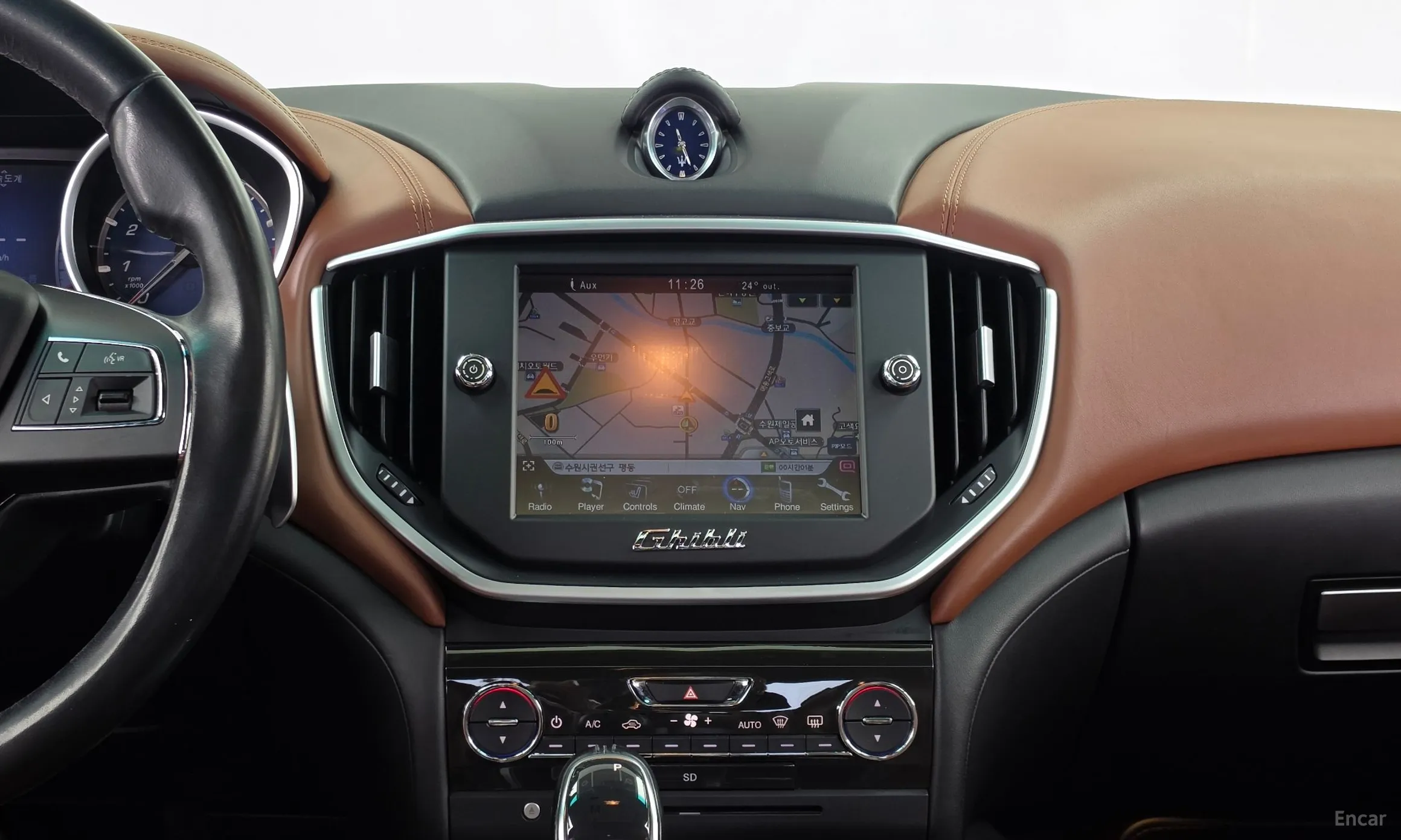 Maserati Ghibli превью 14