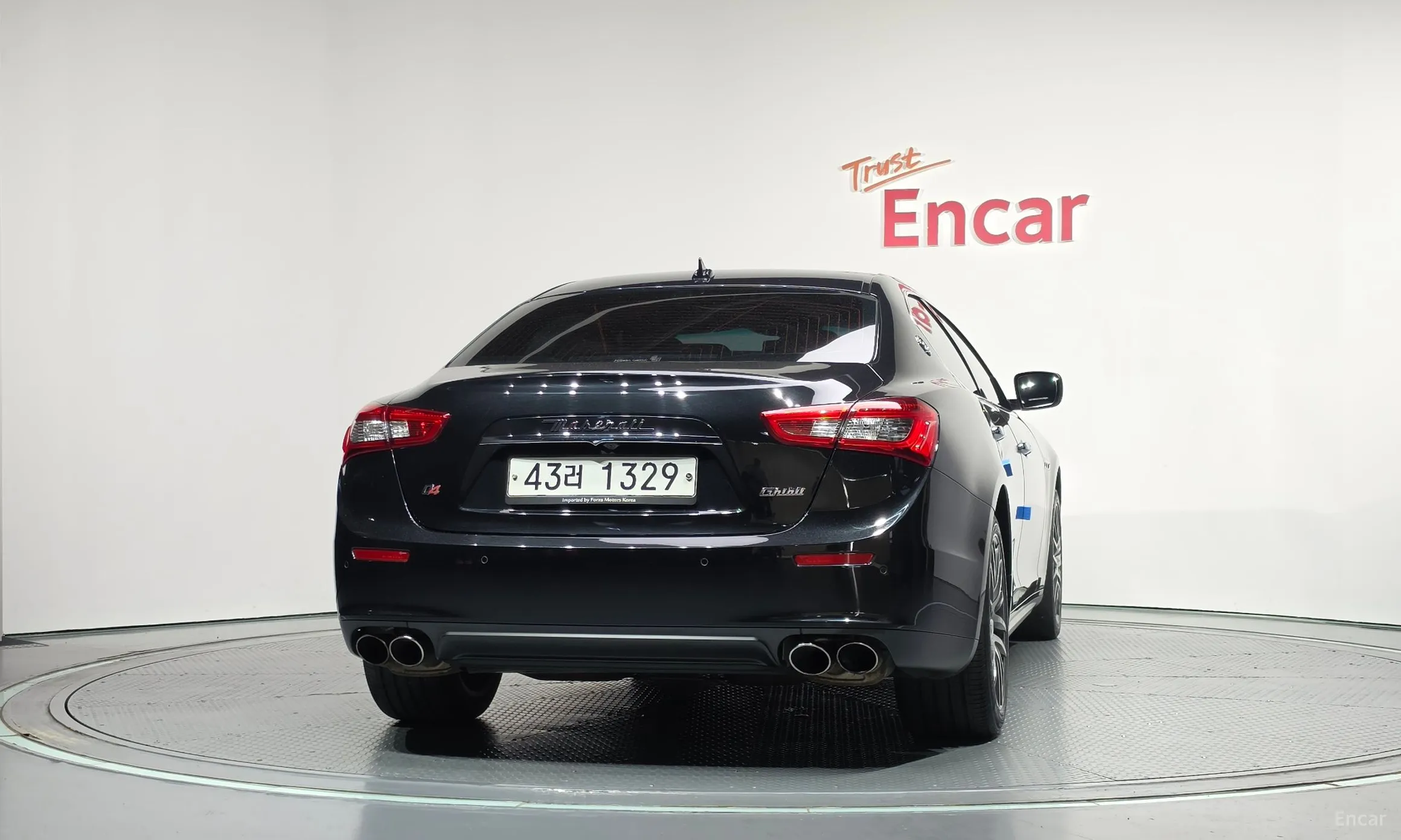 Maserati Ghibli превью 4