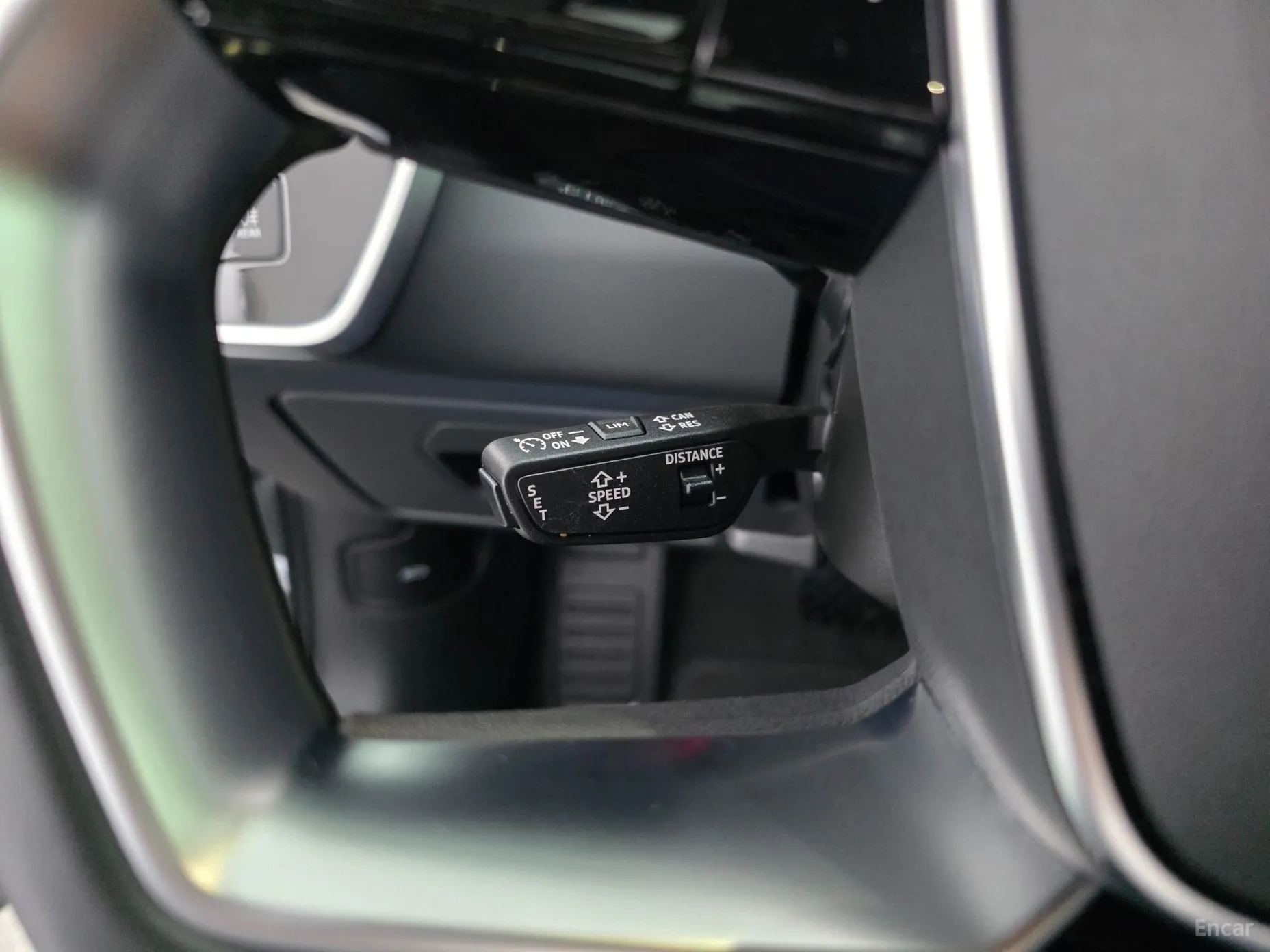 Audi A6 (C8) превью 12