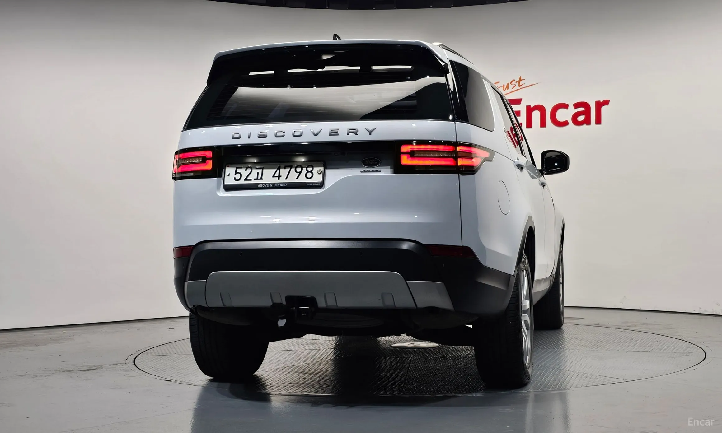 Land Rover Discovery 5 превью 4