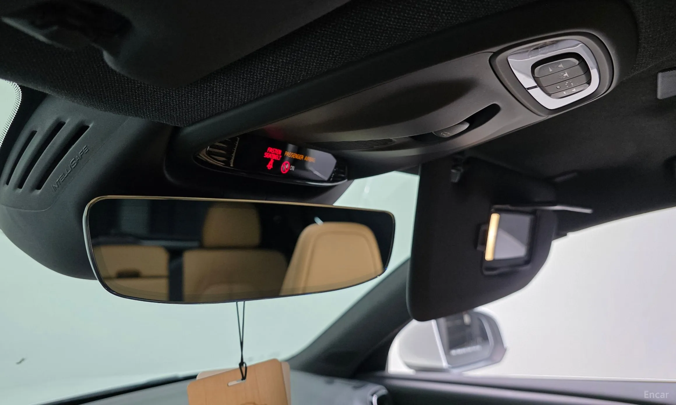 Volvo XC40 превью 18