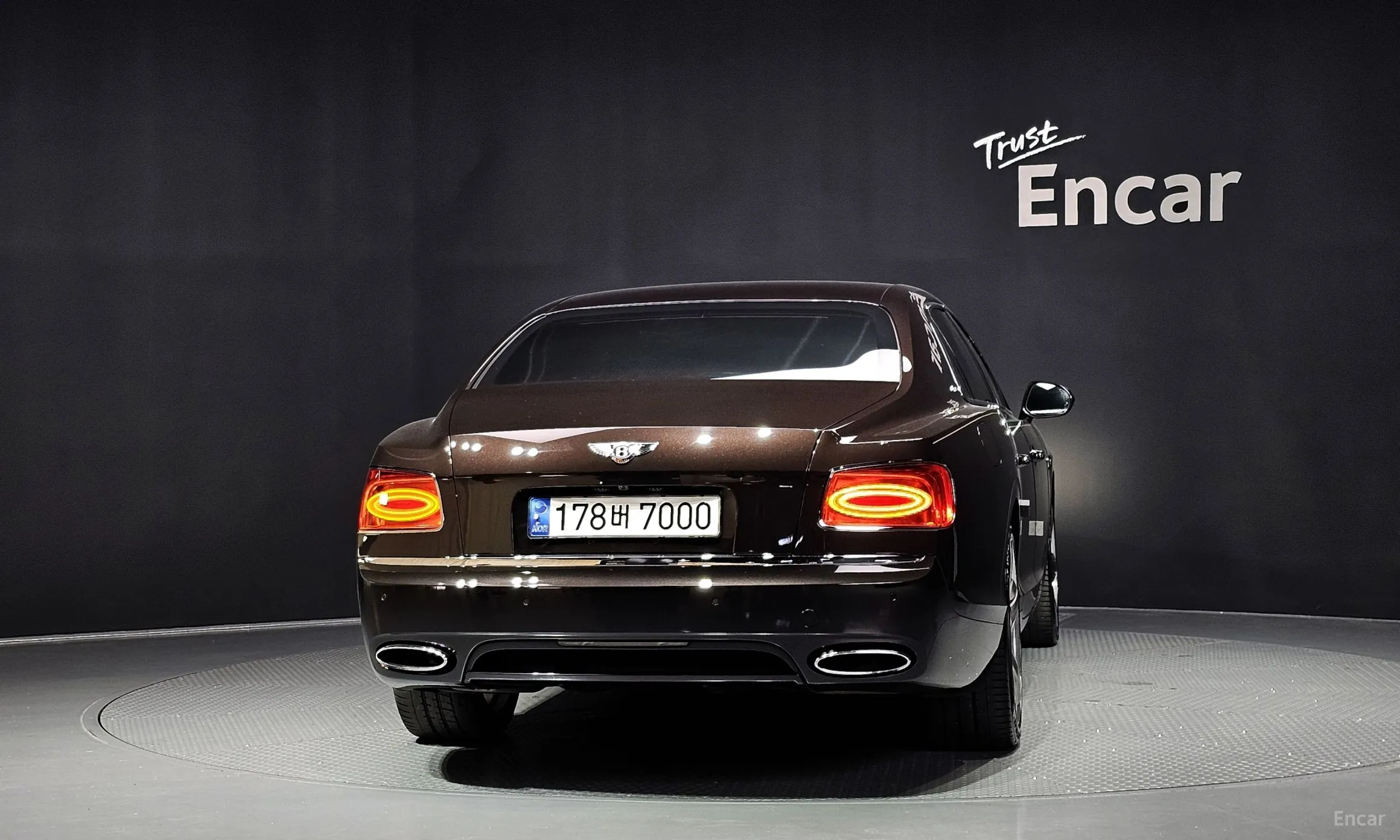 Bentley Flying Spur 2nd Generation превью 4