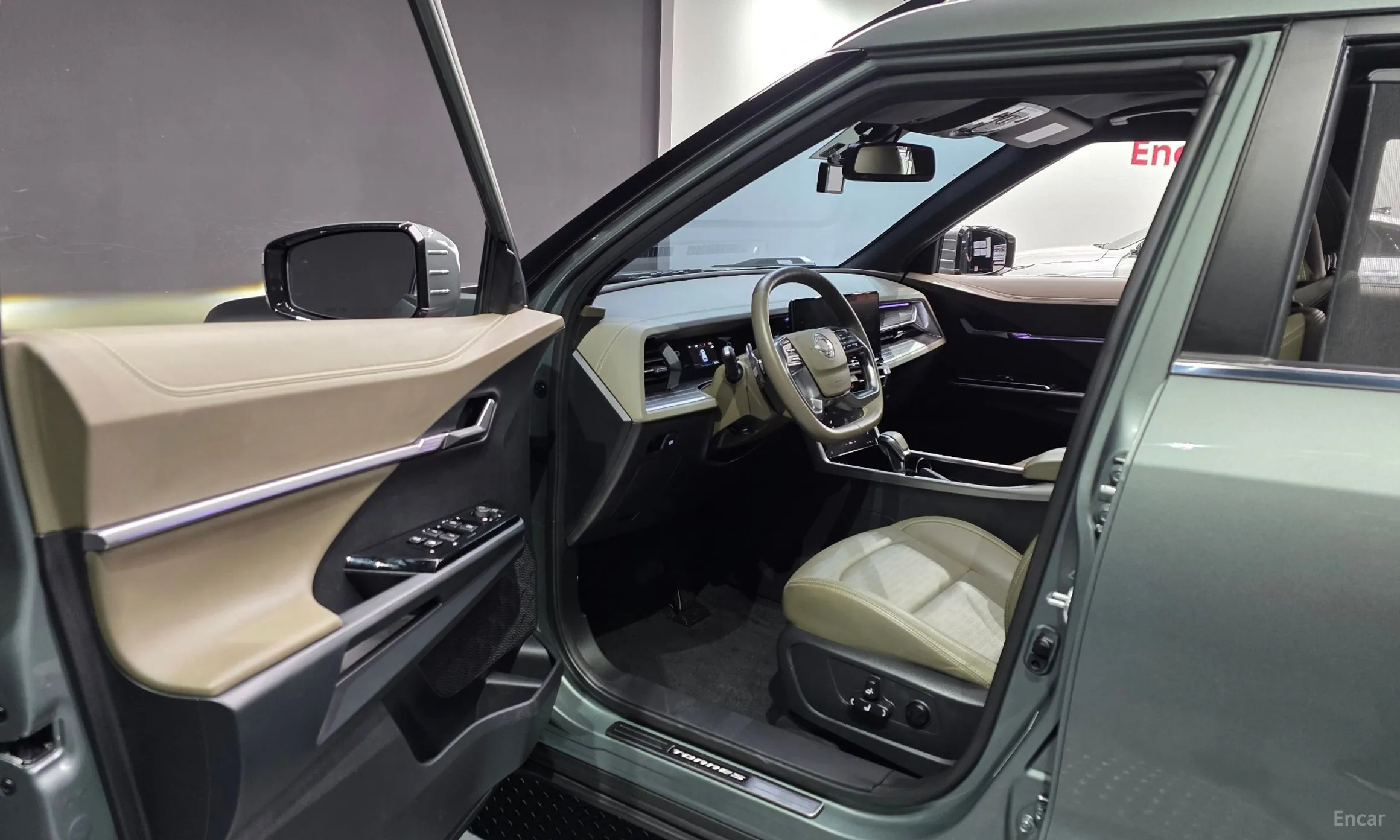 KG Mobility (SsangYong) Torres превью 10