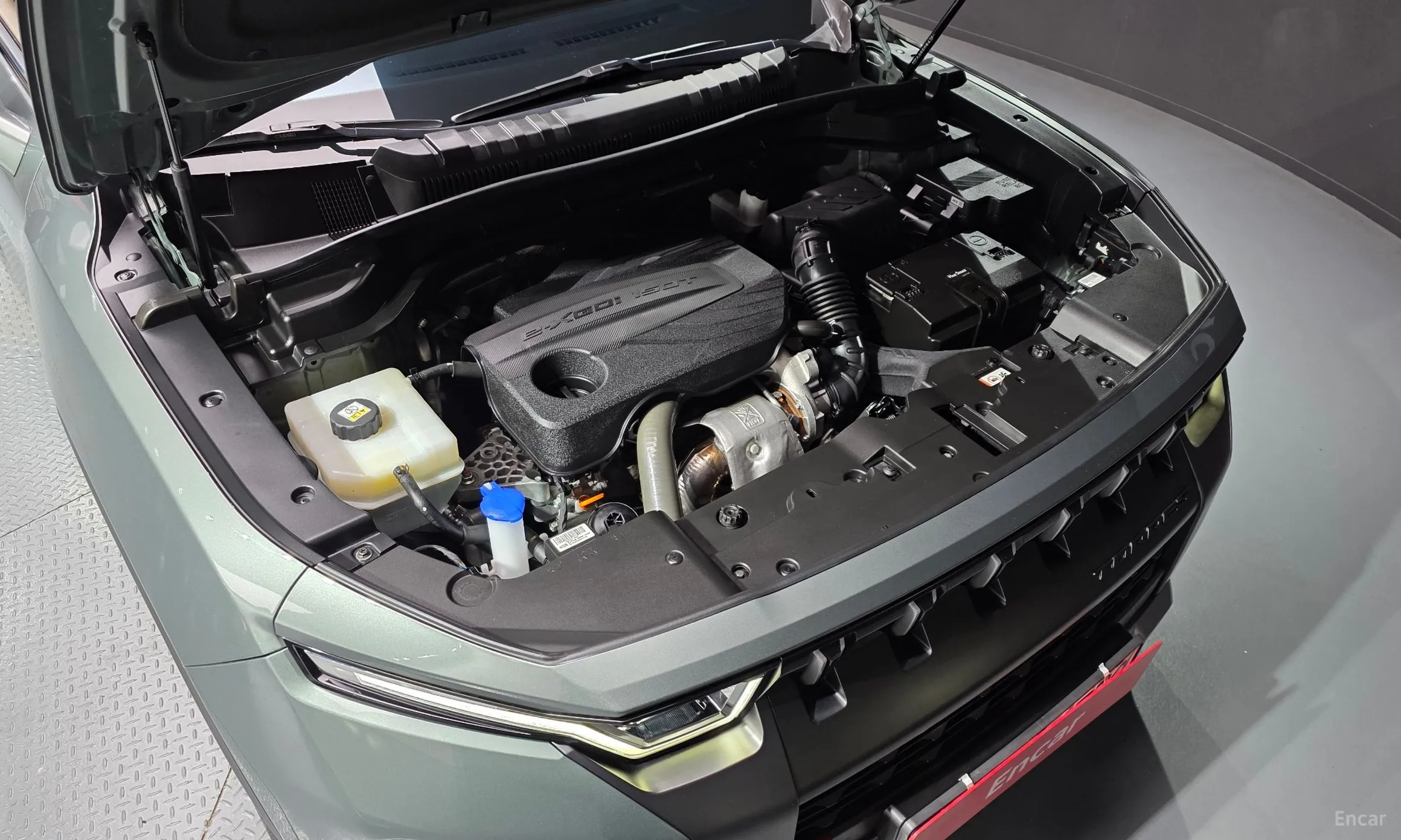 KG Mobility (SsangYong) Torres превью 6