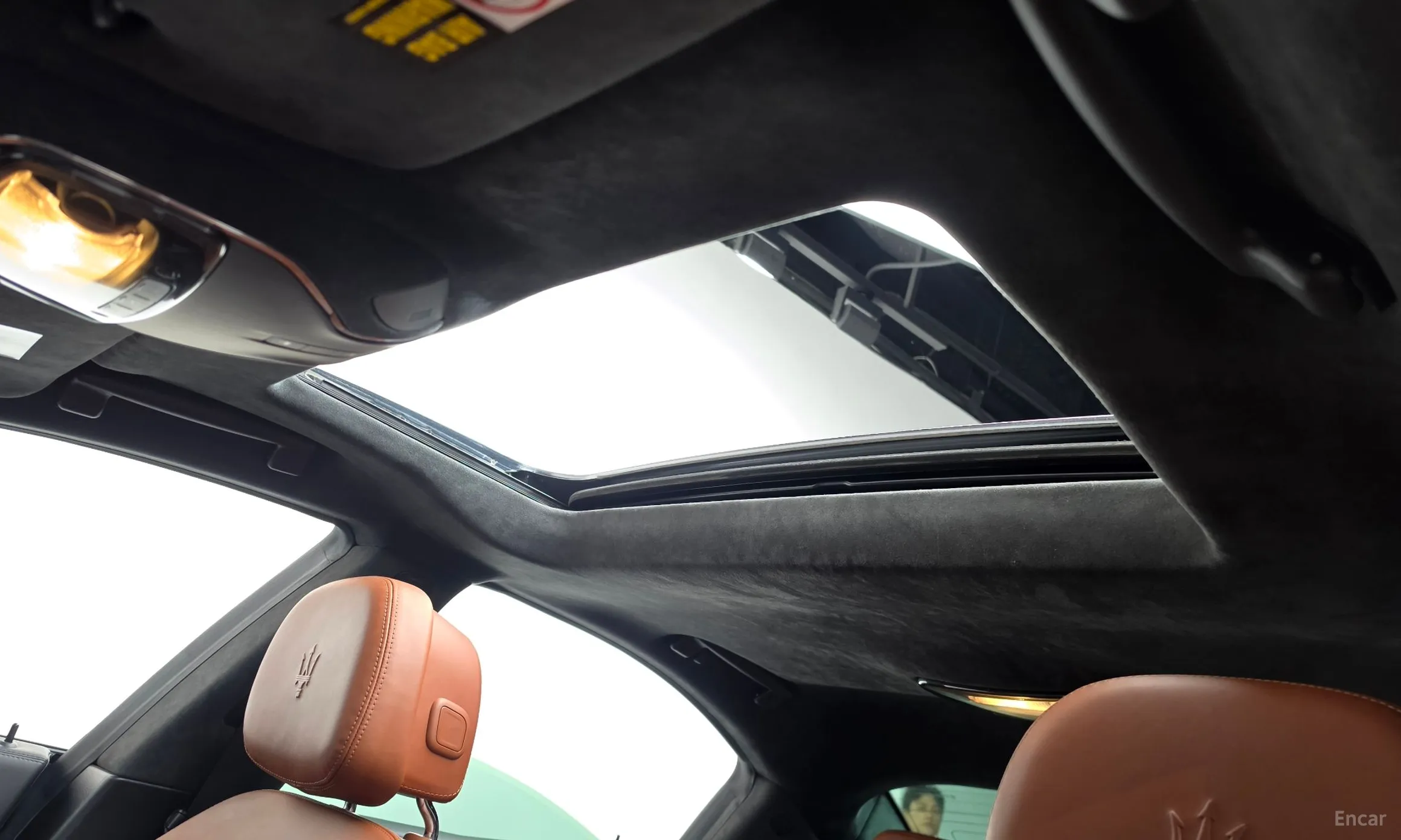 Maserati Ghibli превью 19