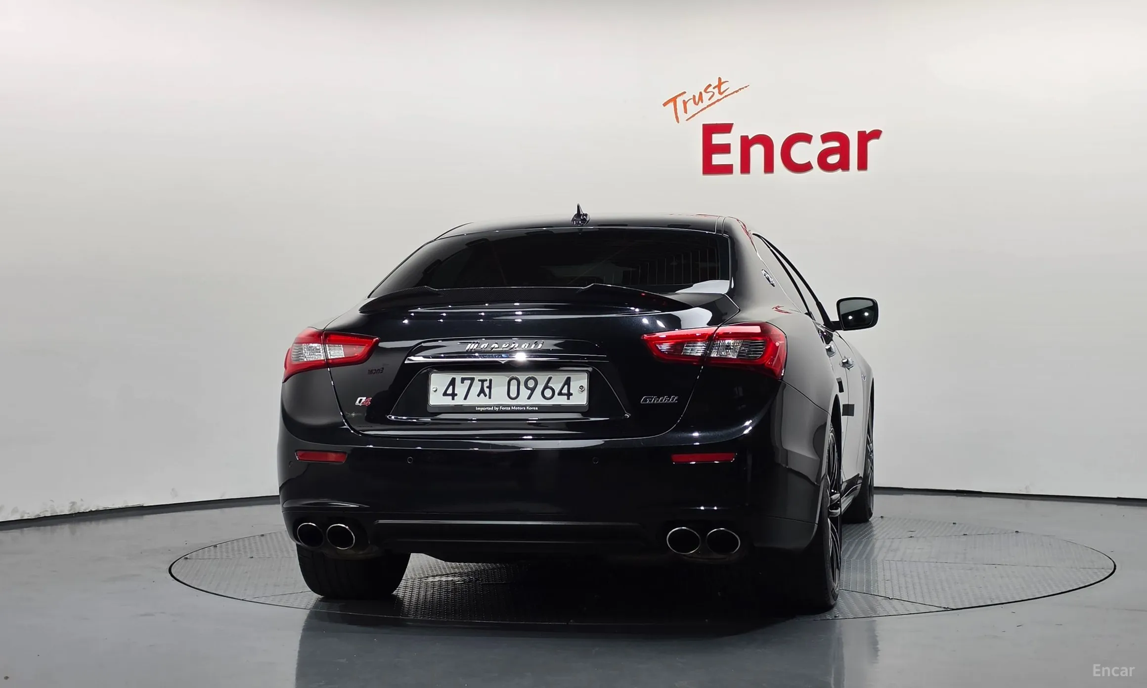 Maserati Ghibli превью 4