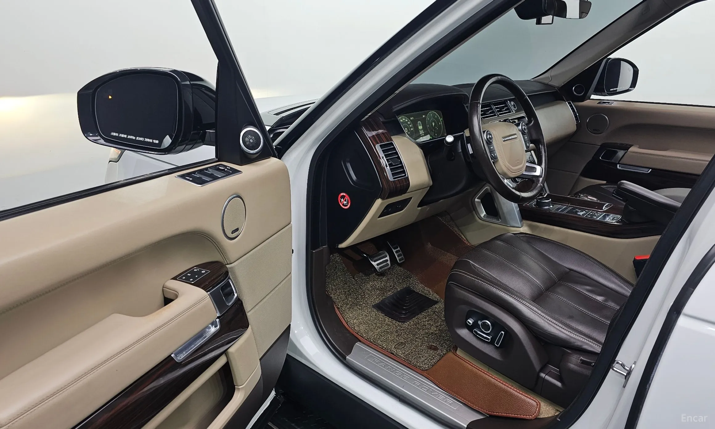 Land Rover Range Rover 4th Generation превью 10