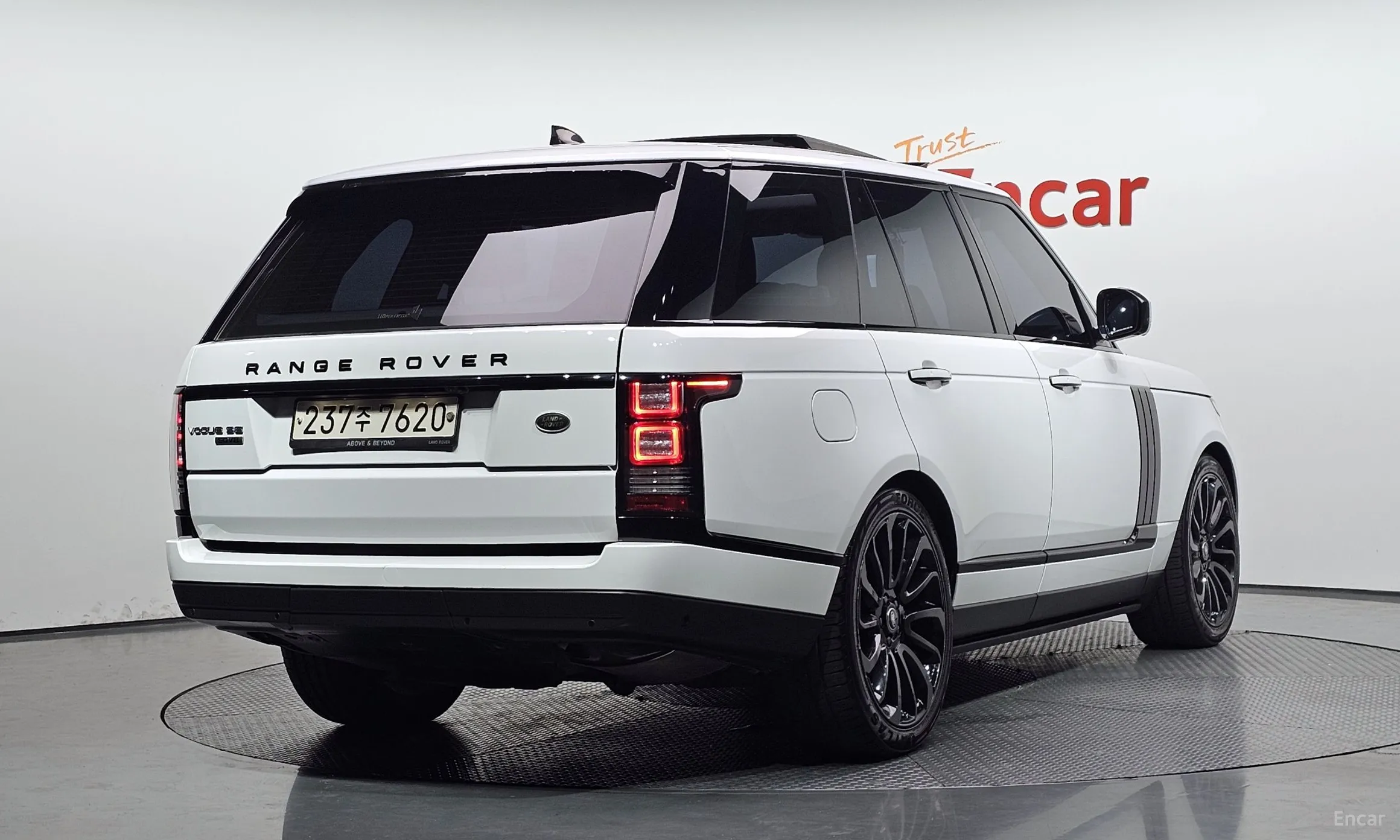 Land Rover Range Rover 4th Generation