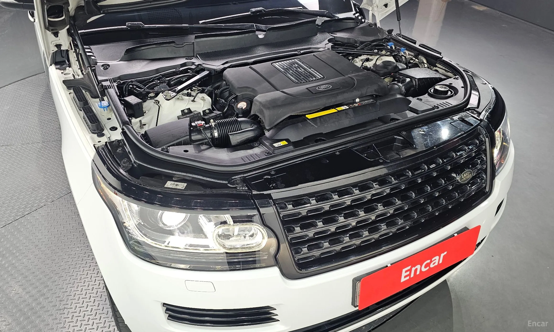 Land Rover Range Rover 4th Generation превью 6