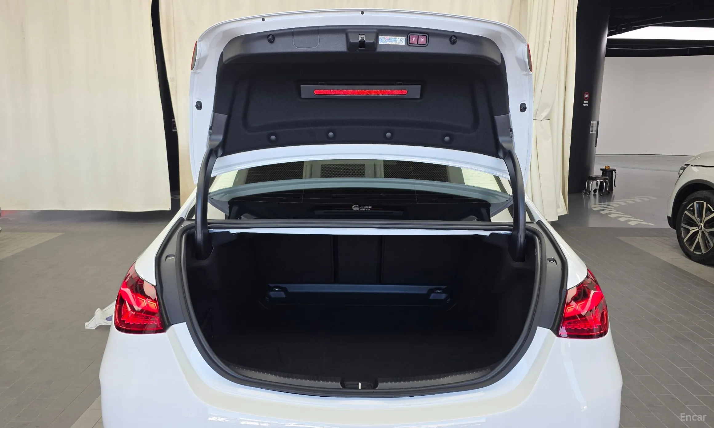 Mercedes Benz C-Class W206 превью 20
