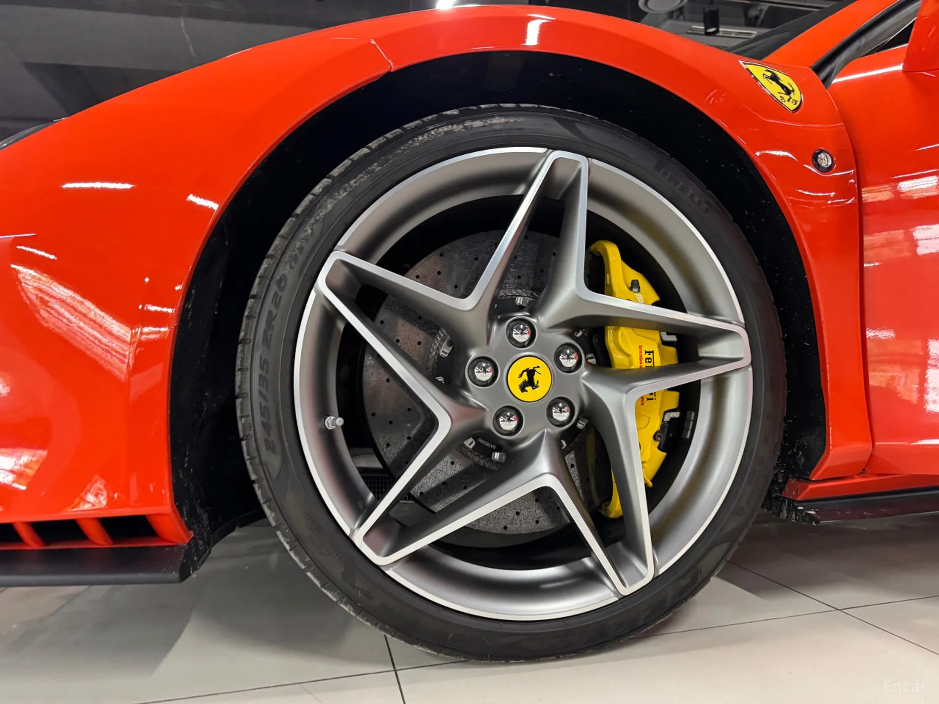 Ferrari F8 Spider превью 18