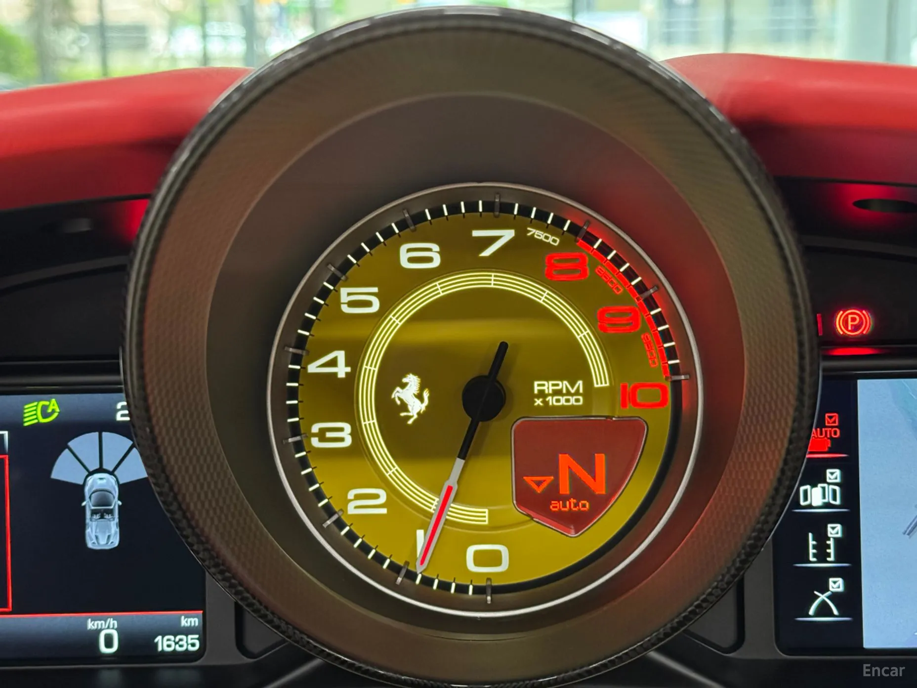 Ferrari F8 Spider превью 6