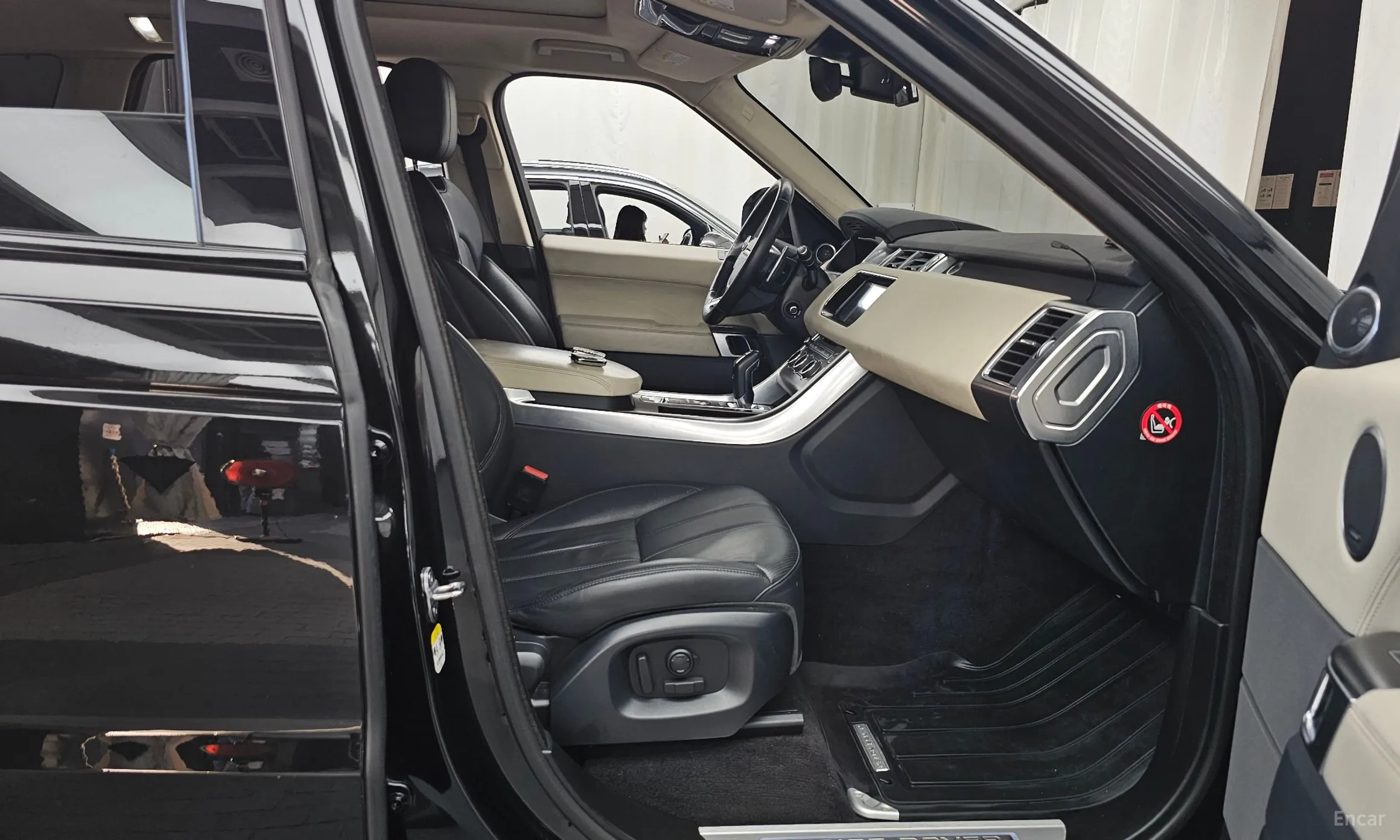 Land Rover Range Rover Sport 2nd Generation превью 11