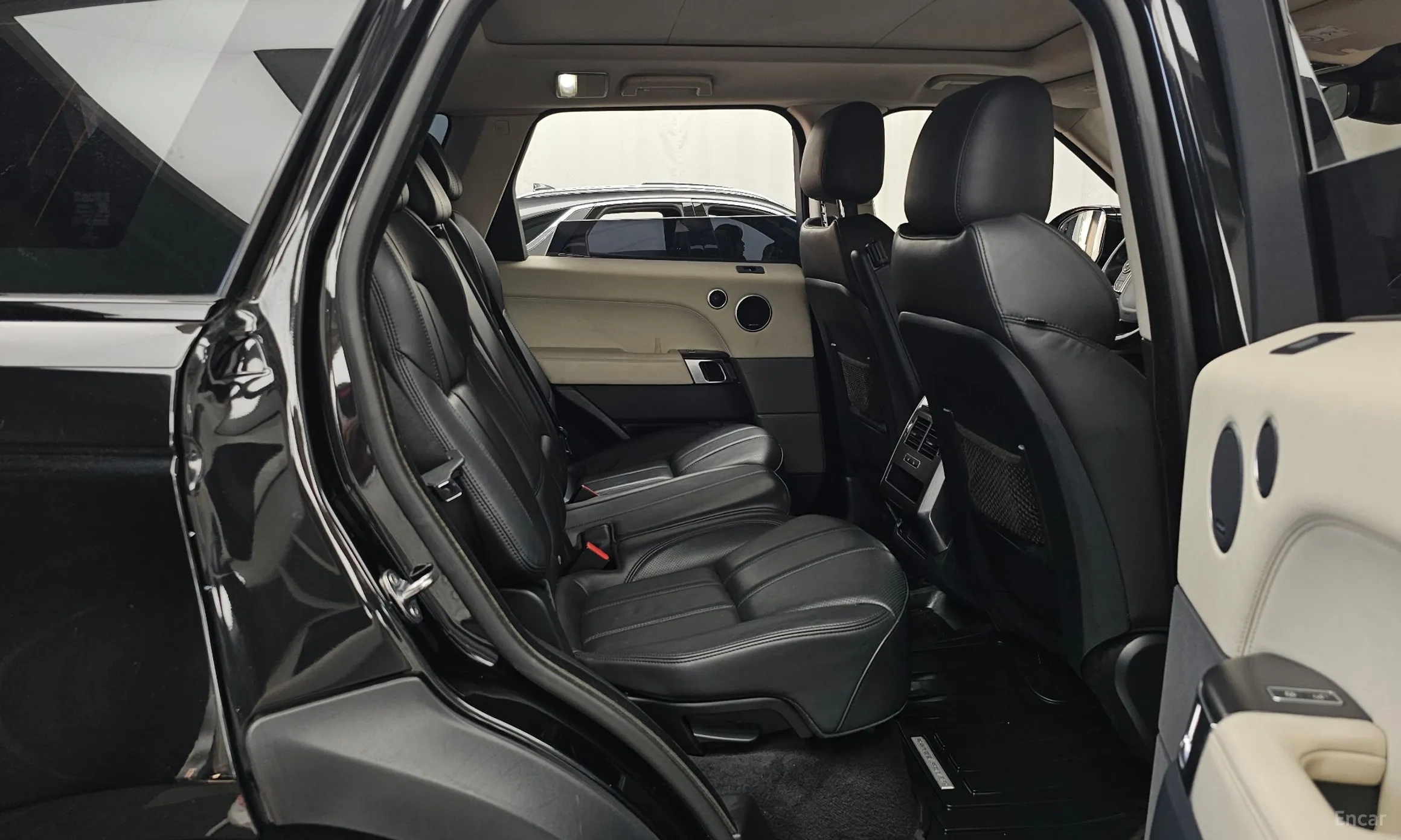 Land Rover Range Rover Sport 2nd Generation превью 12