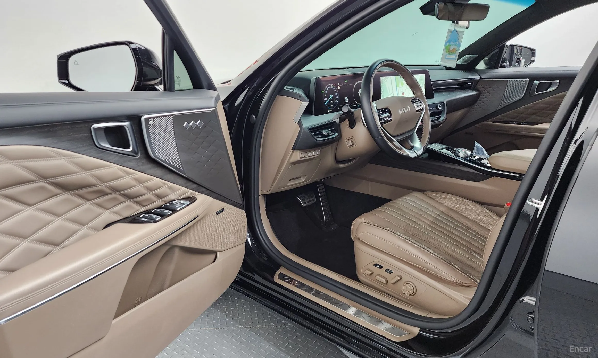Kia K8 Hybrid превью 10