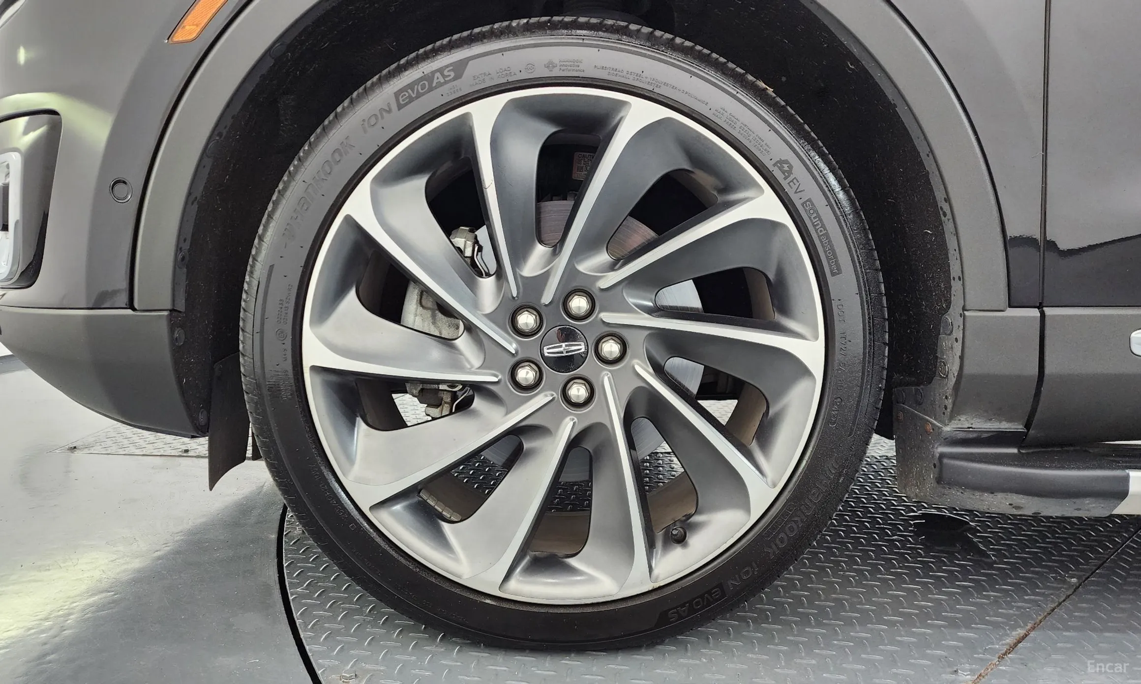 Lincoln Nautilus Gen 1 превью 5