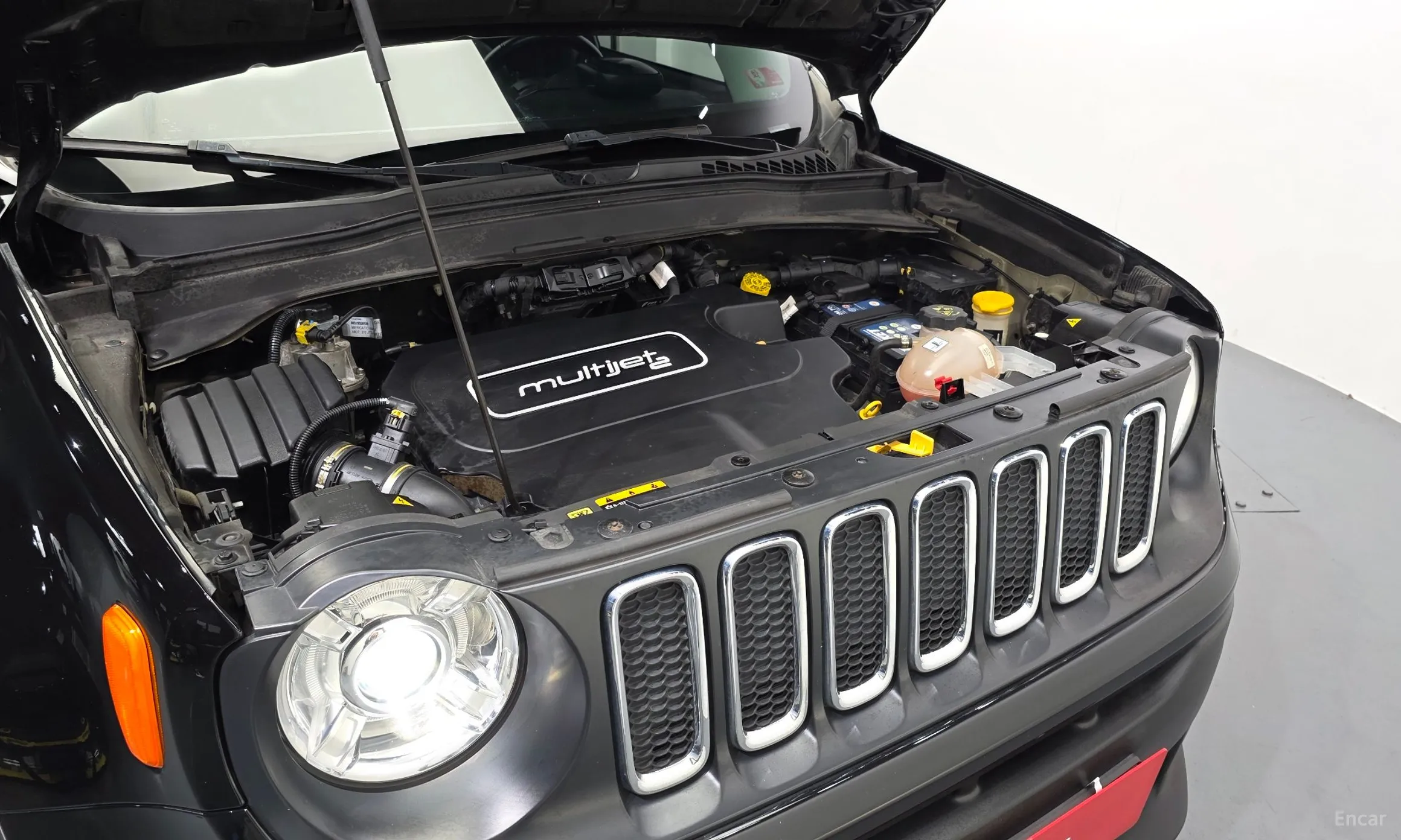 Jeep Renegade превью 6