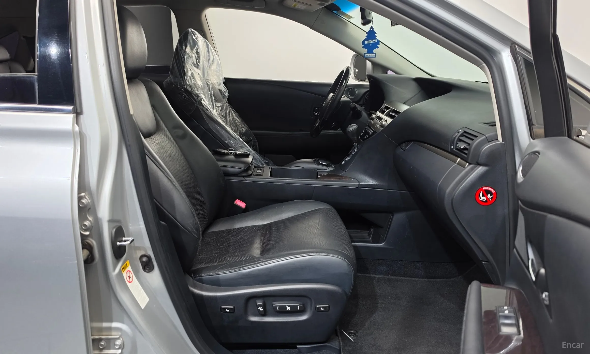 Lexus RX450h превью 11