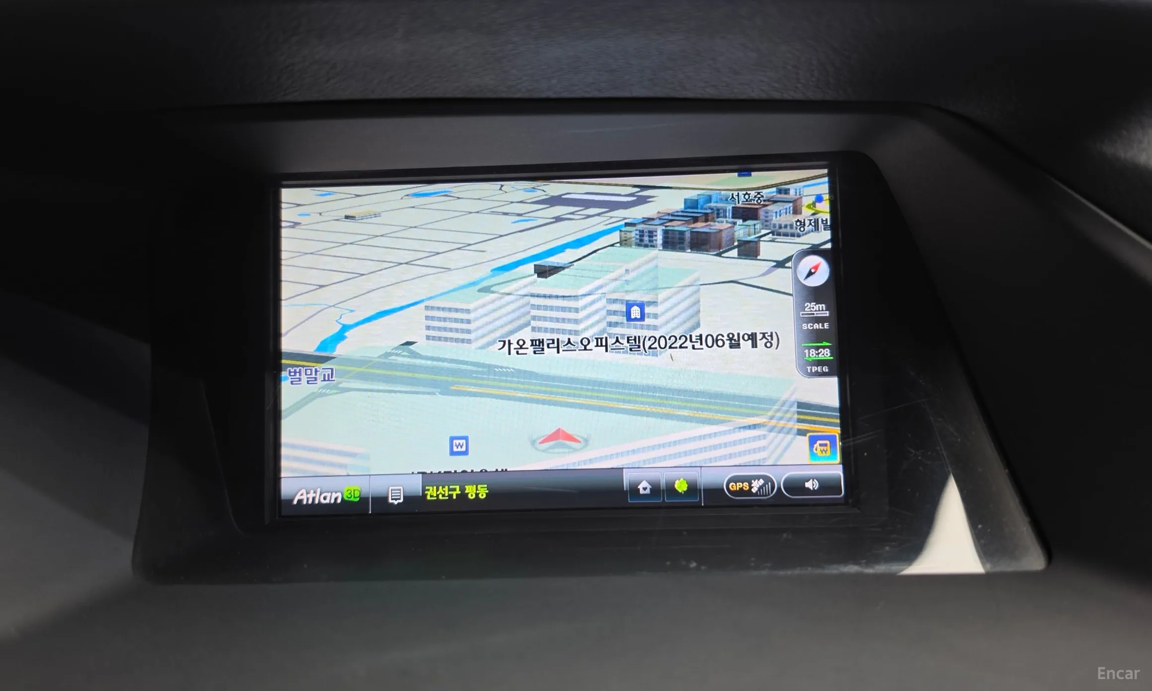 Lexus RX450h превью 13