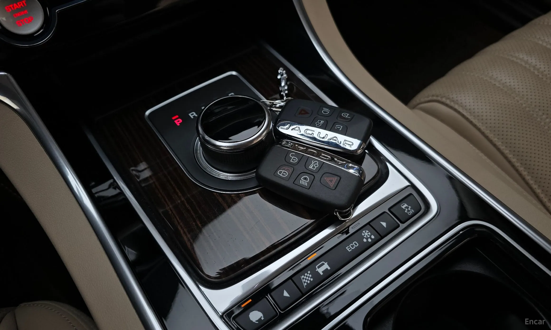 Jaguar XF (x260) превью 9