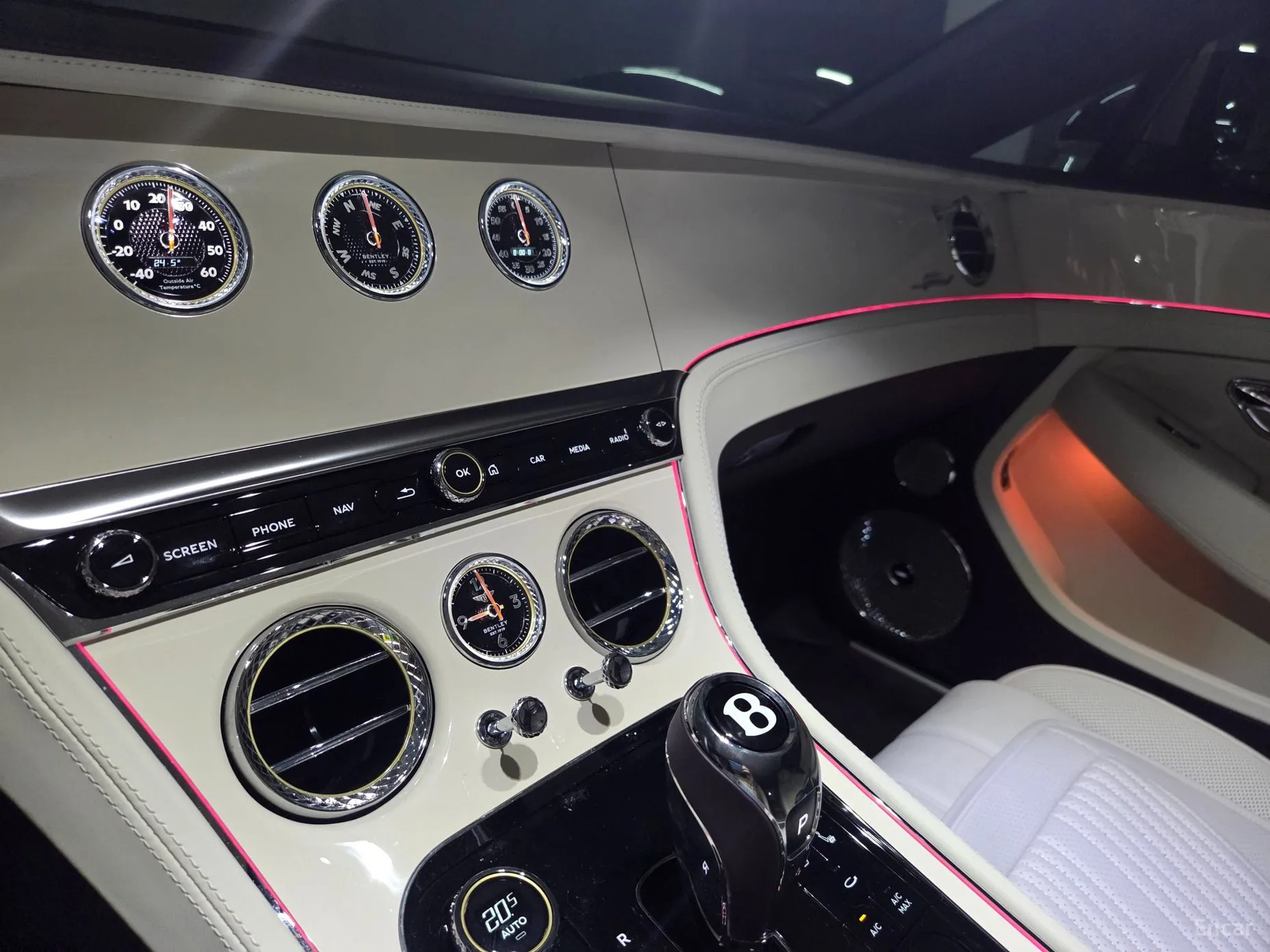 Bentley Continental GT 4th Generation превью 8