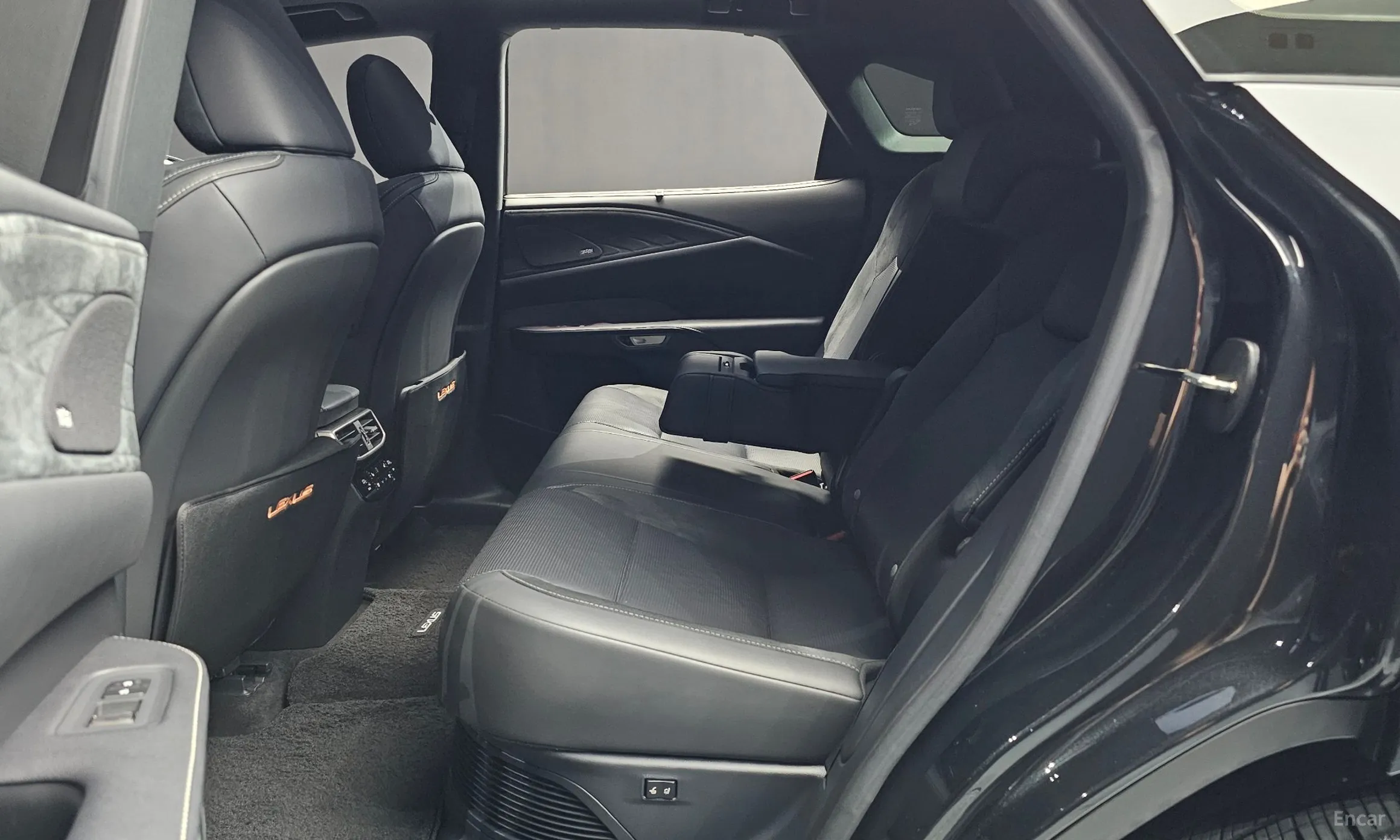 Lexus RX350h 5th Generation превью 12