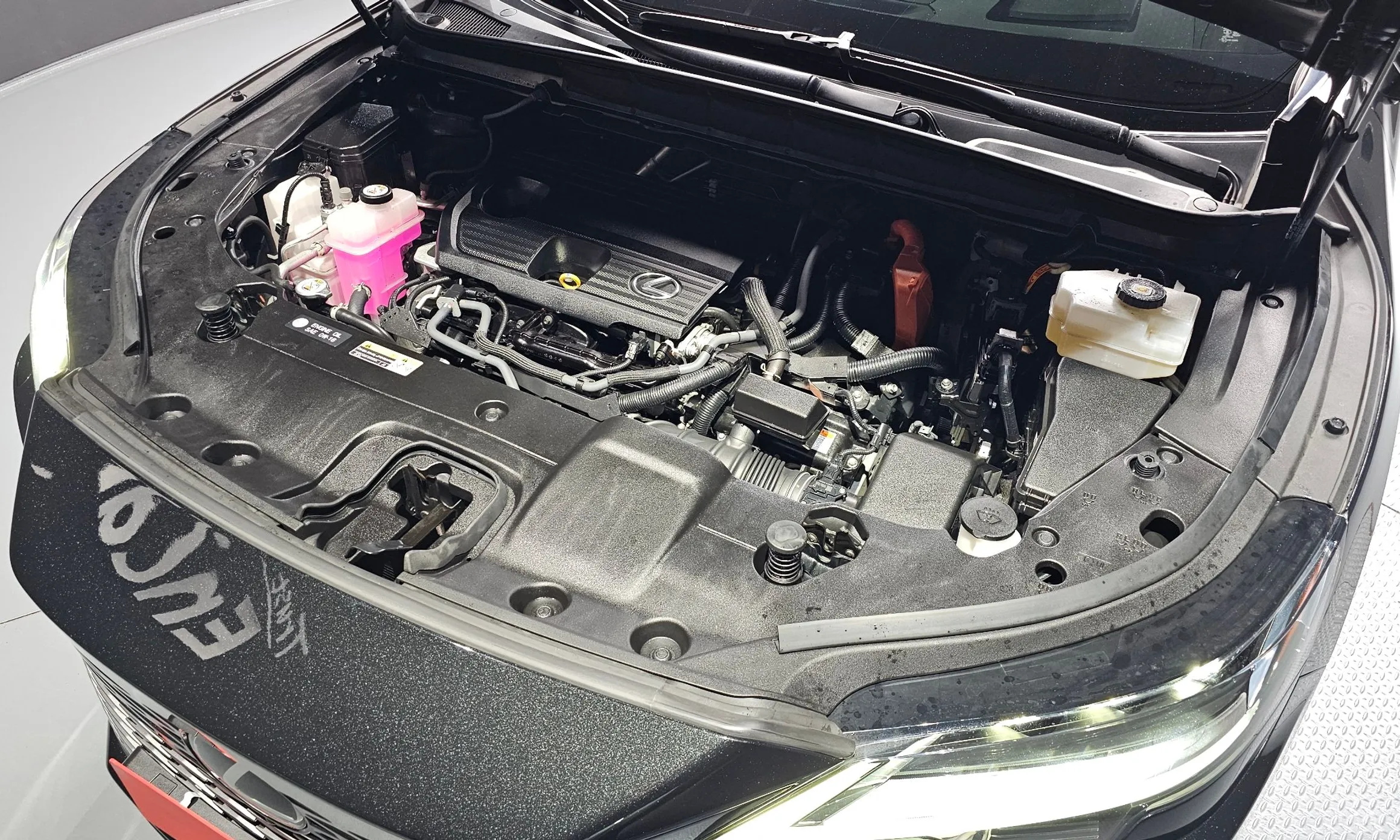 Lexus RX350h 5th Generation превью 6