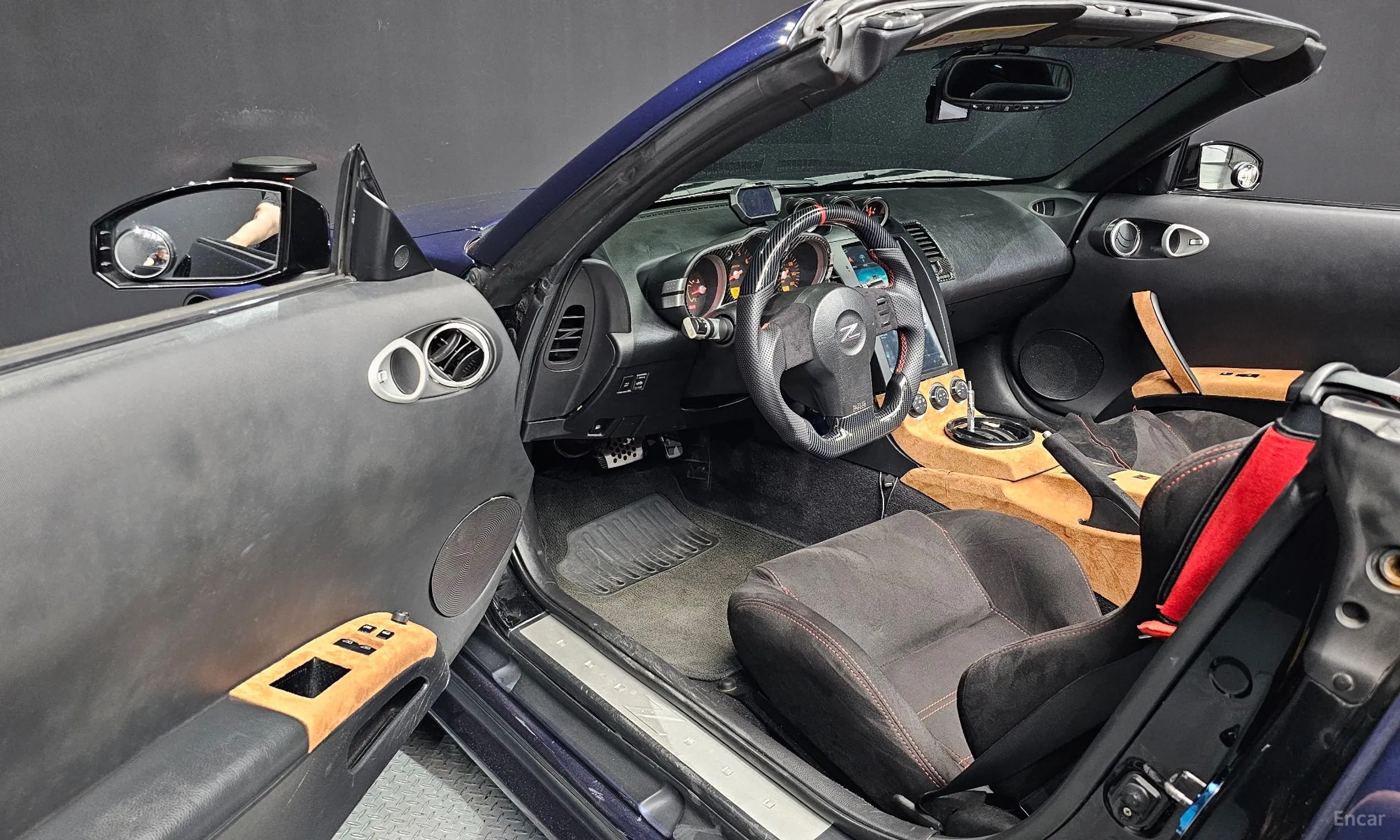 Nissan 350Z превью 10