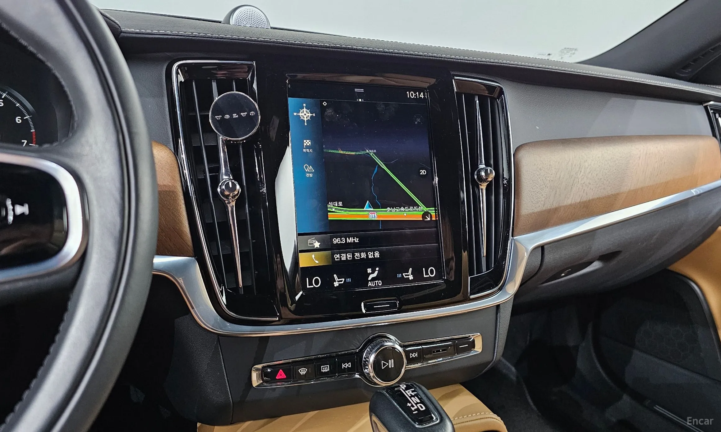 Volvo S90 превью 13