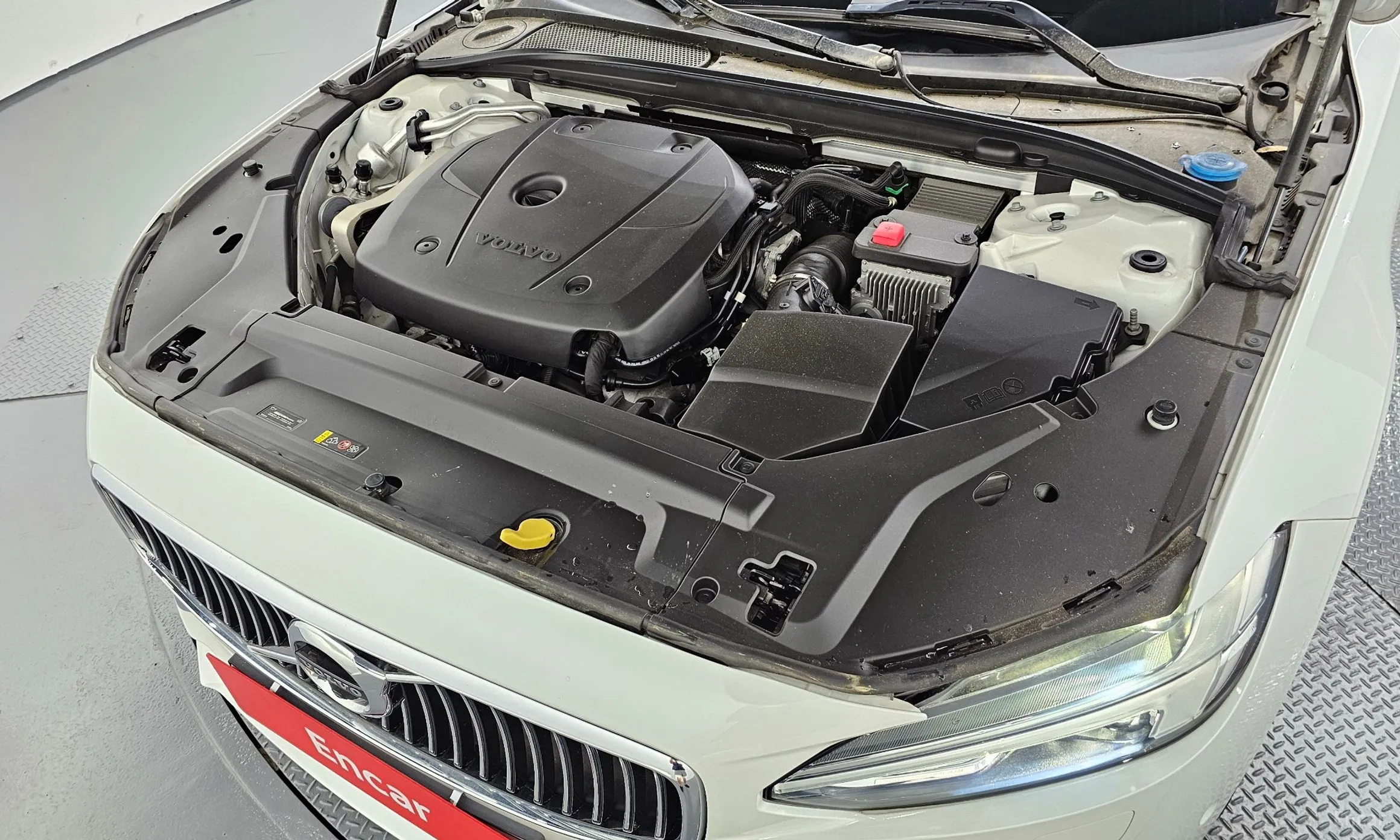 Volvo S90 превью 6