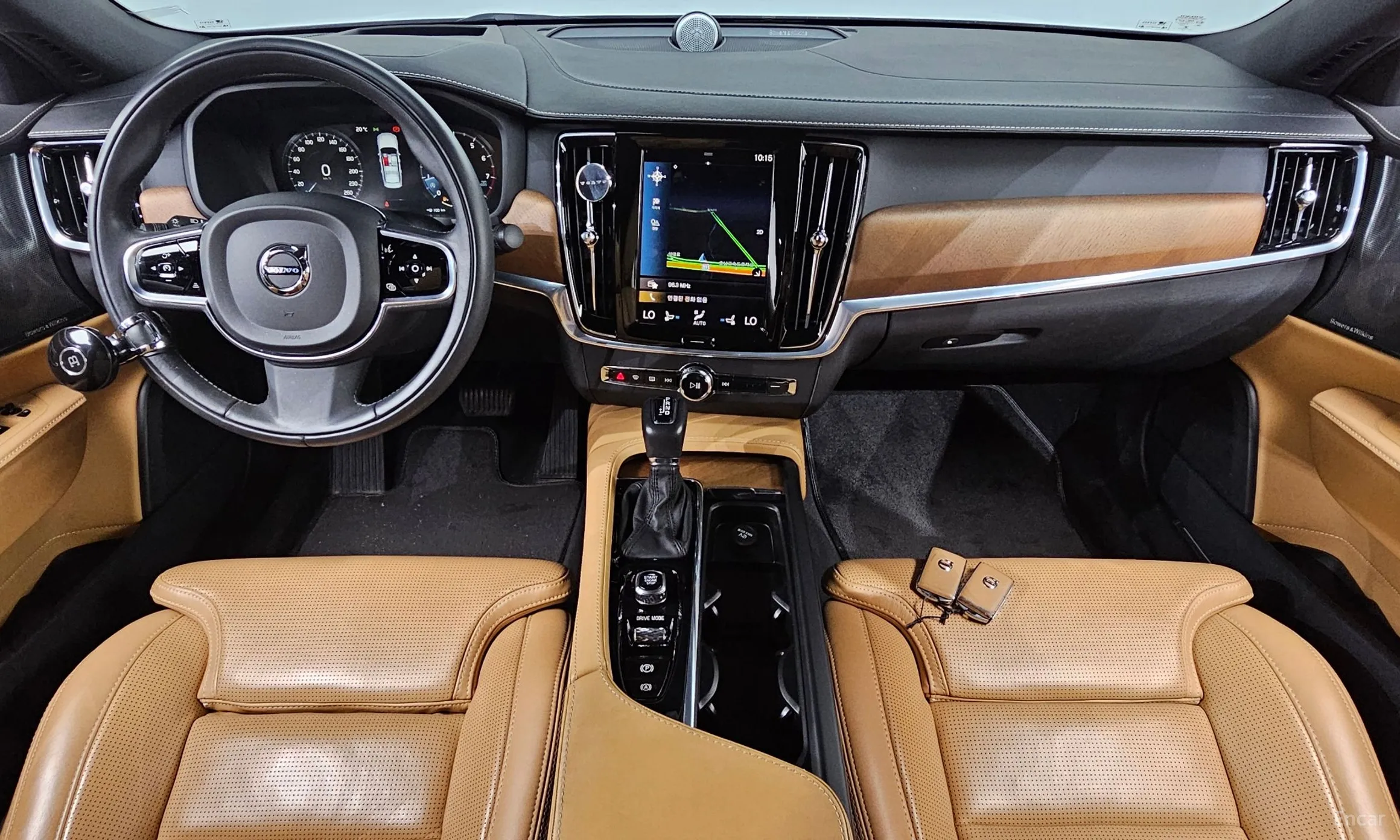 Volvo S90 превью 7