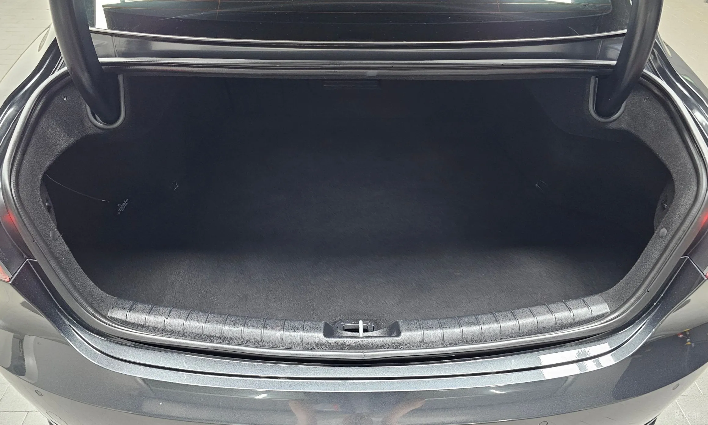 Hyundai Grandeur IG превью 16