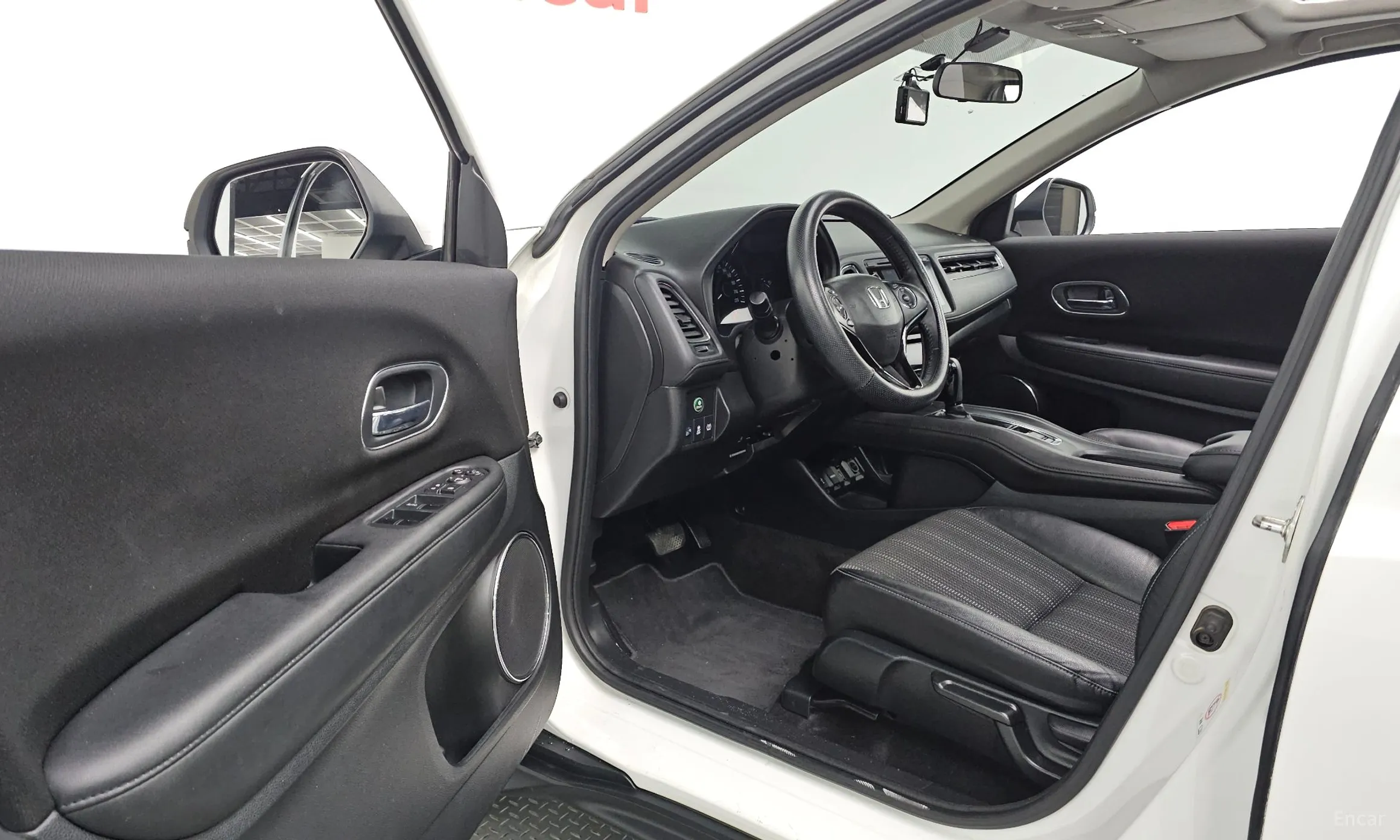Honda HR-V превью 10