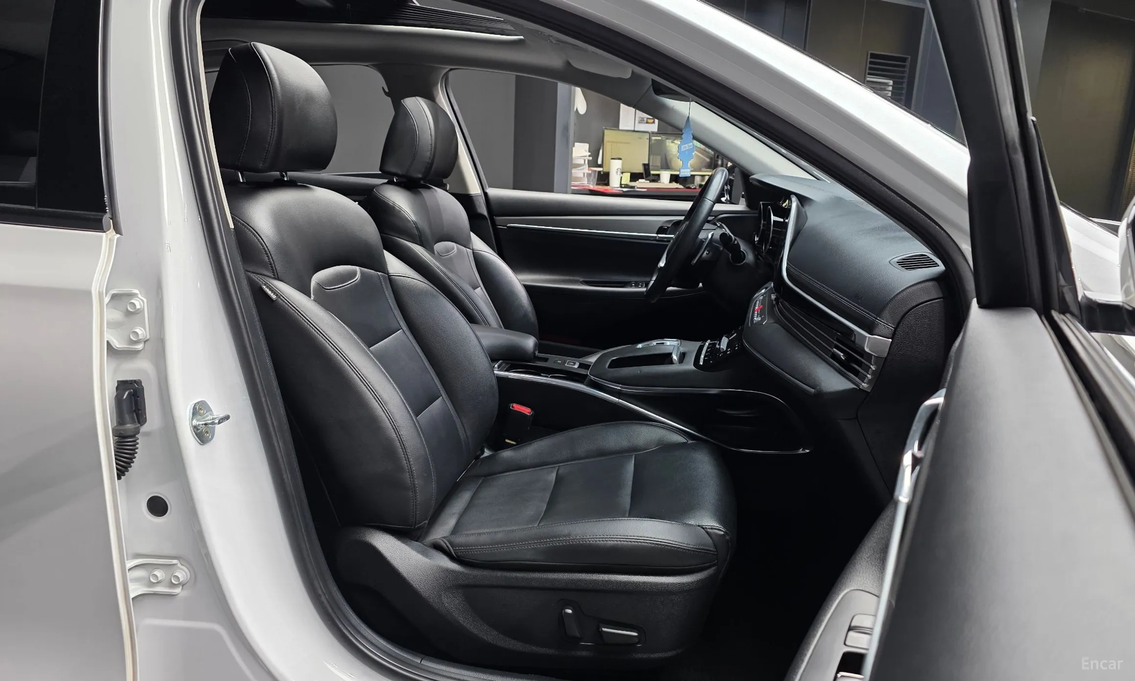 Hyundai Grandeur IG превью 11
