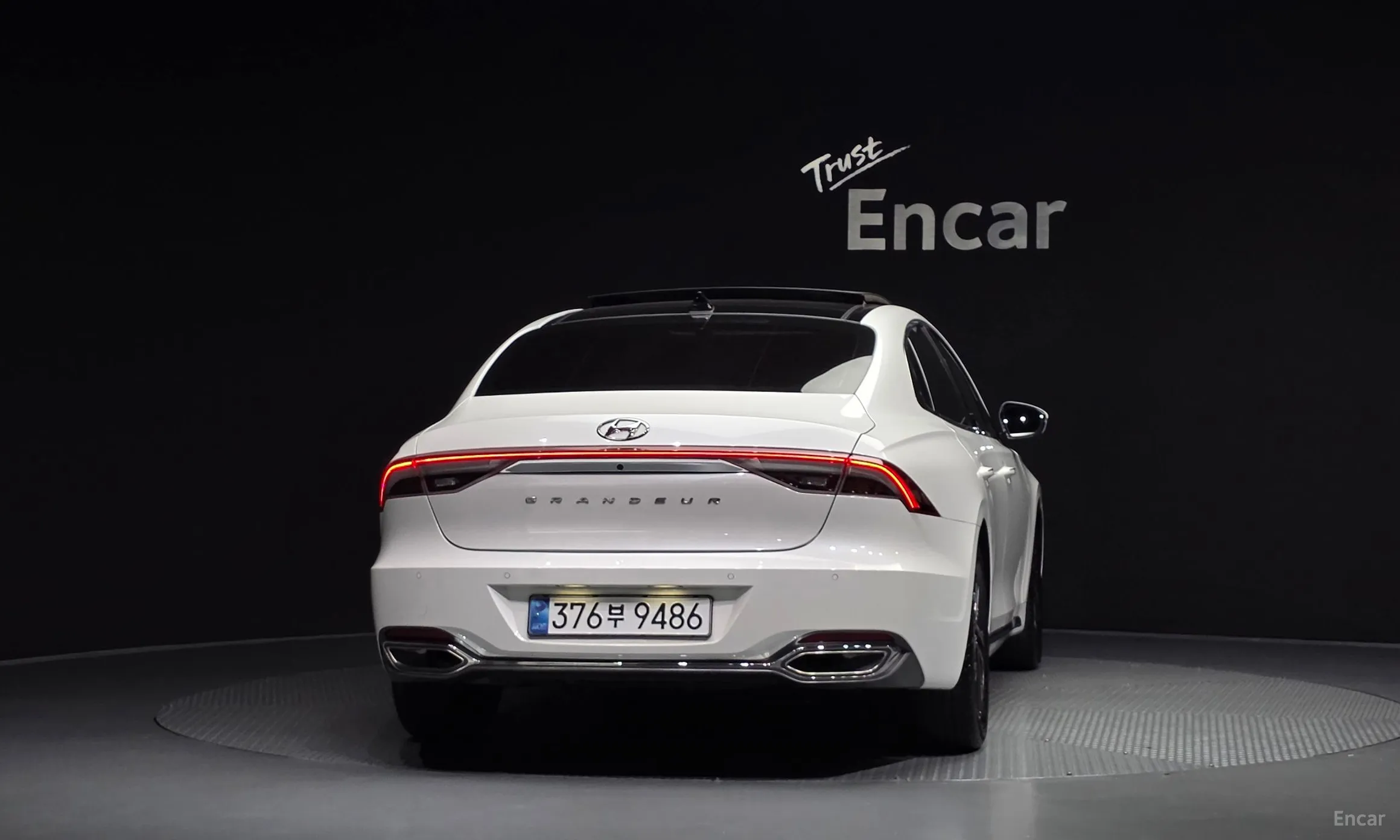Hyundai Grandeur IG превью 4