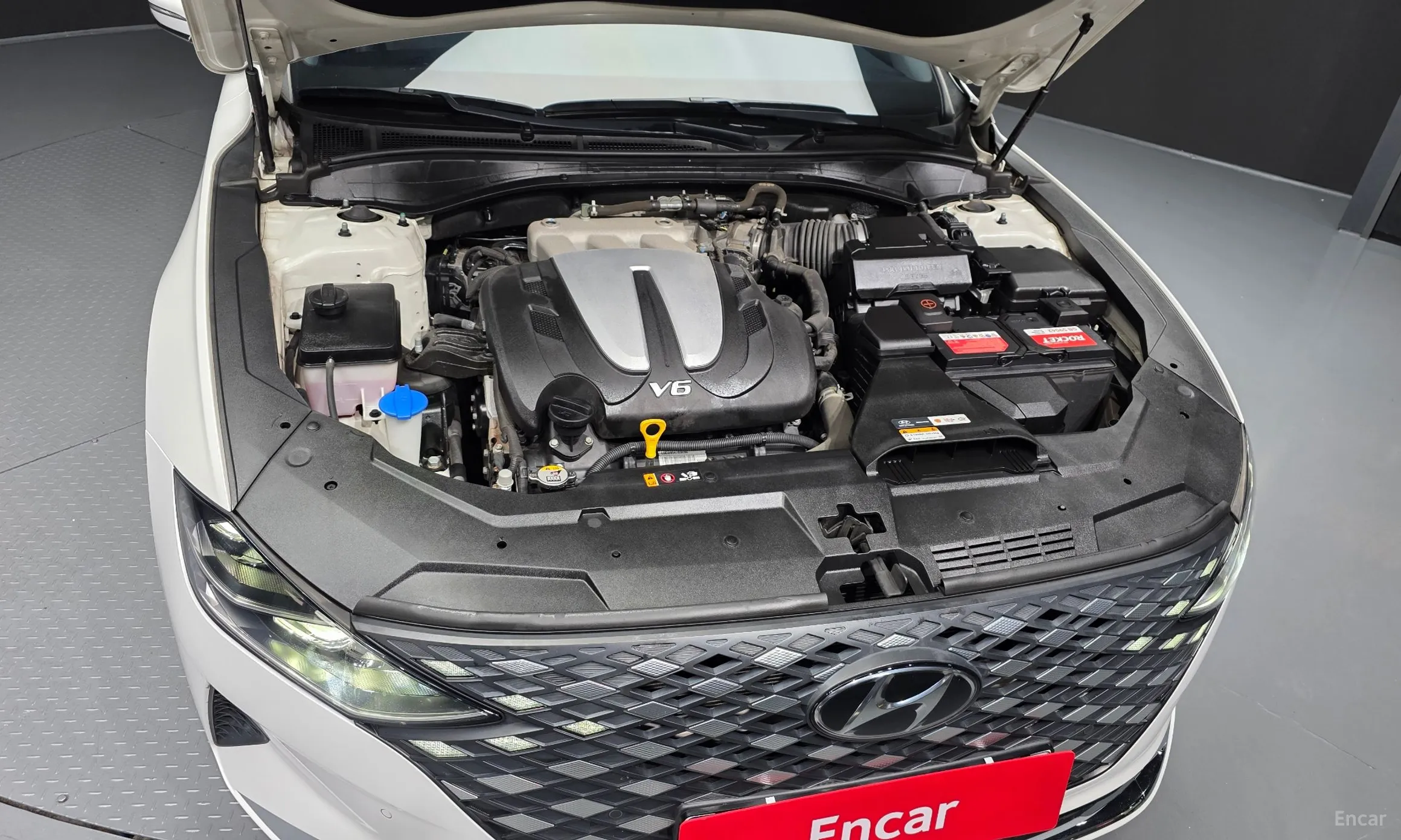 Hyundai Grandeur IG превью 6