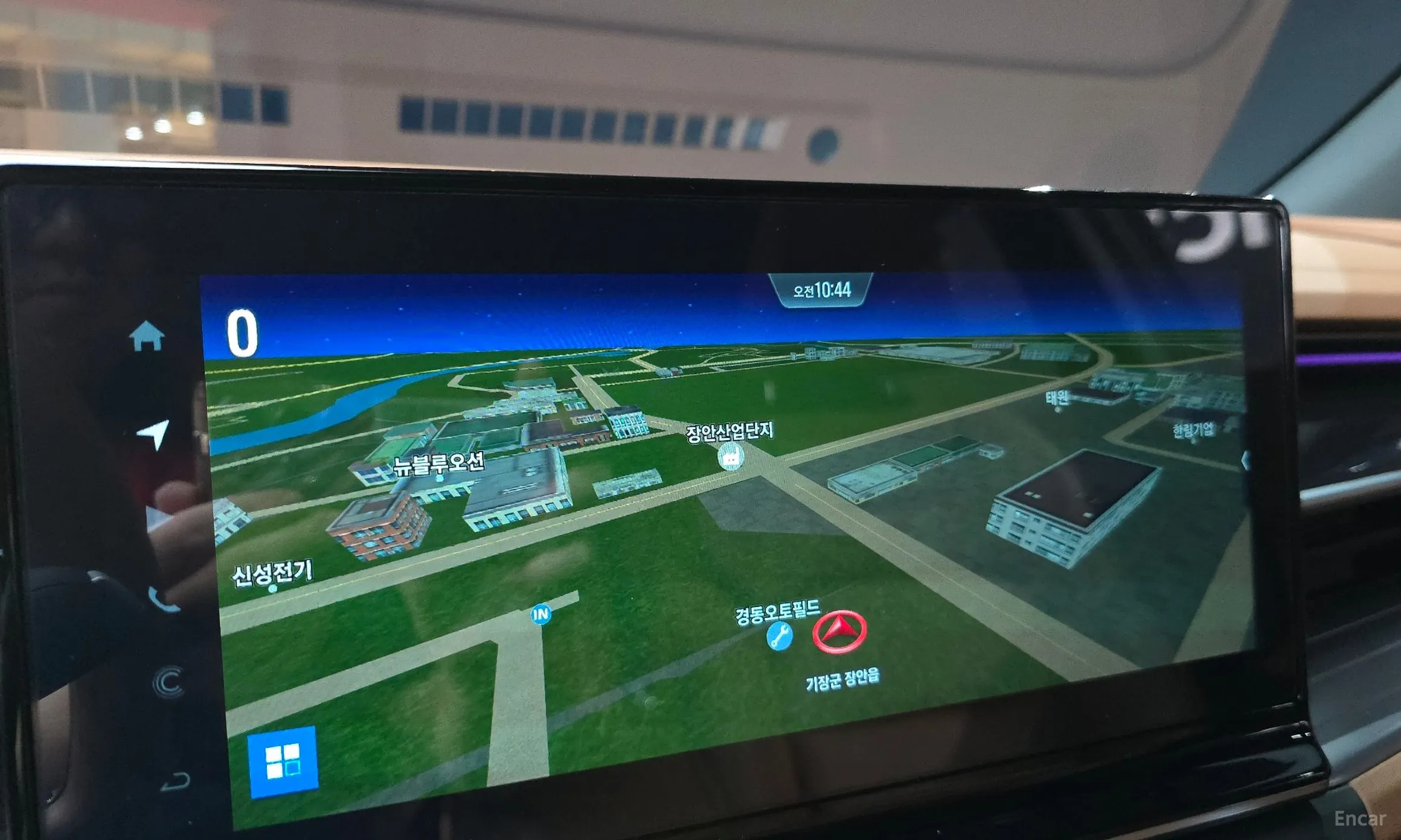 KG Mobility (SsangYong) Torres превью 16