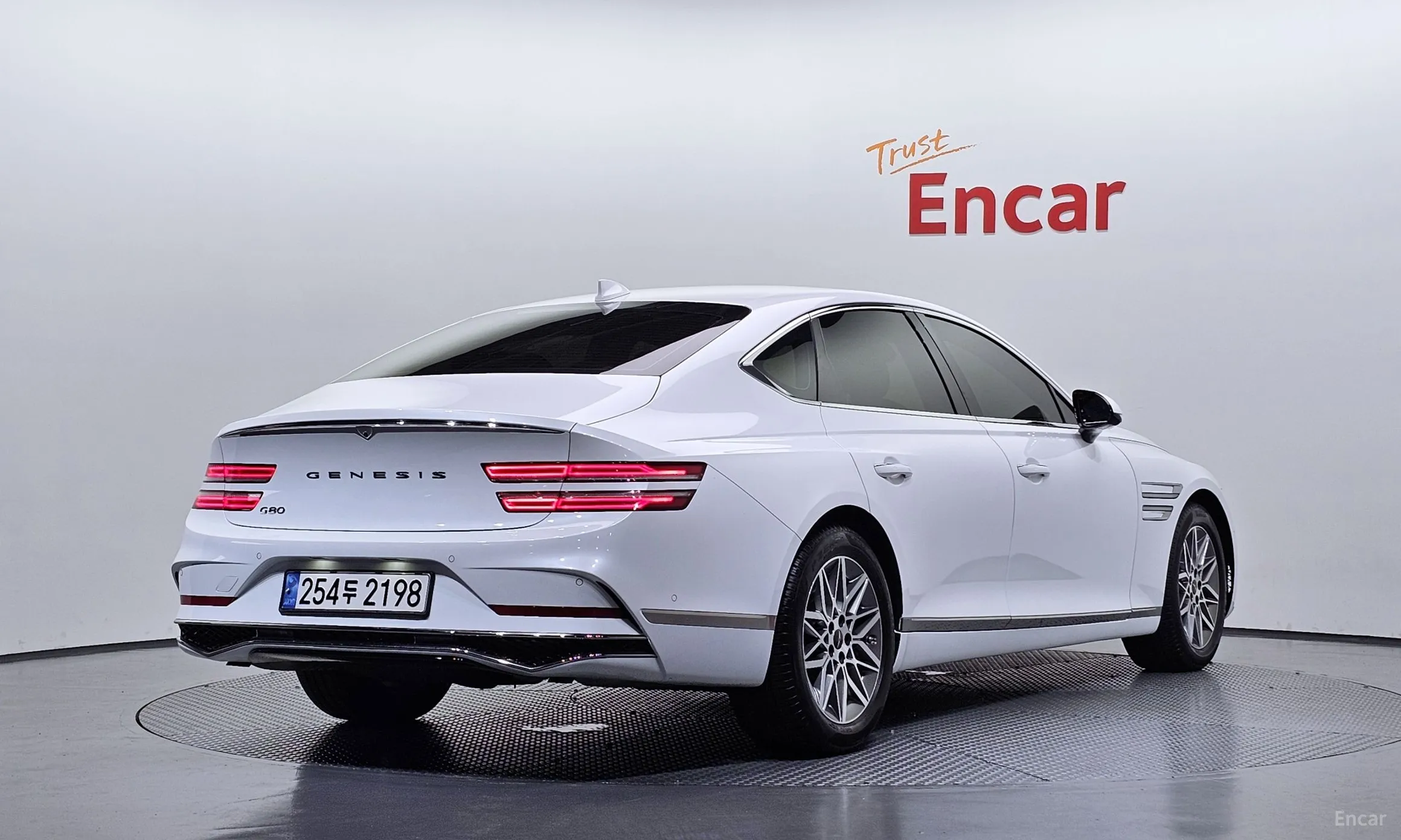 Genesis G80 (RG3) превью 2