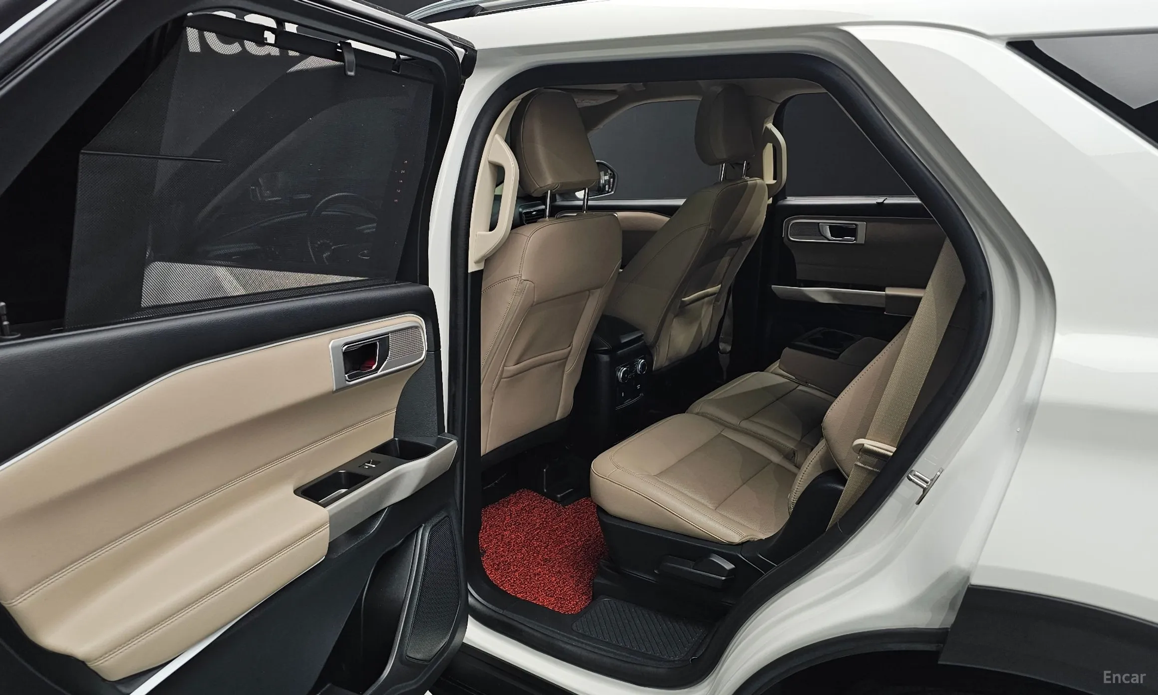 Ford Explorer 6th Generation превью 12